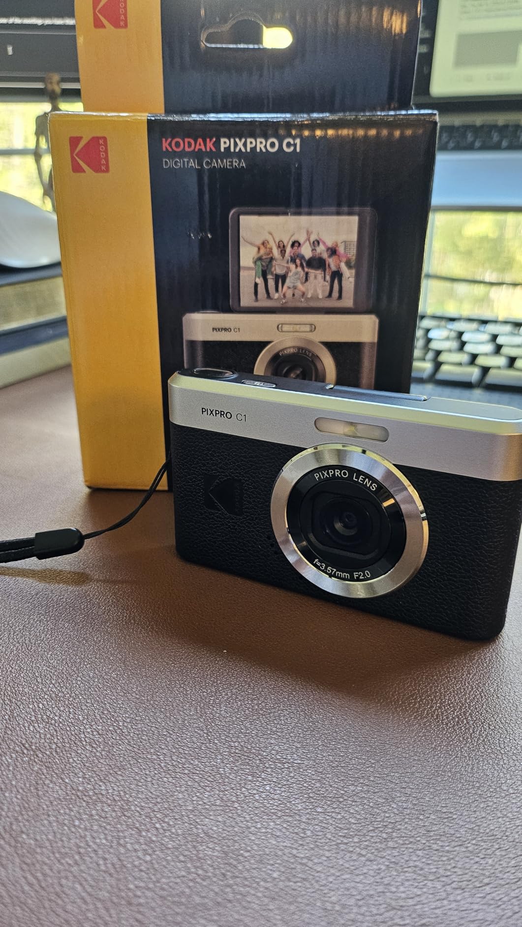 Kodak PIXPRO C1 Digital Camera, 13MP Compact Point & Shoot with 4X Optical Zoom, 180 Degree Flip Screen, 1080p HD Video, Brown customer photo 2