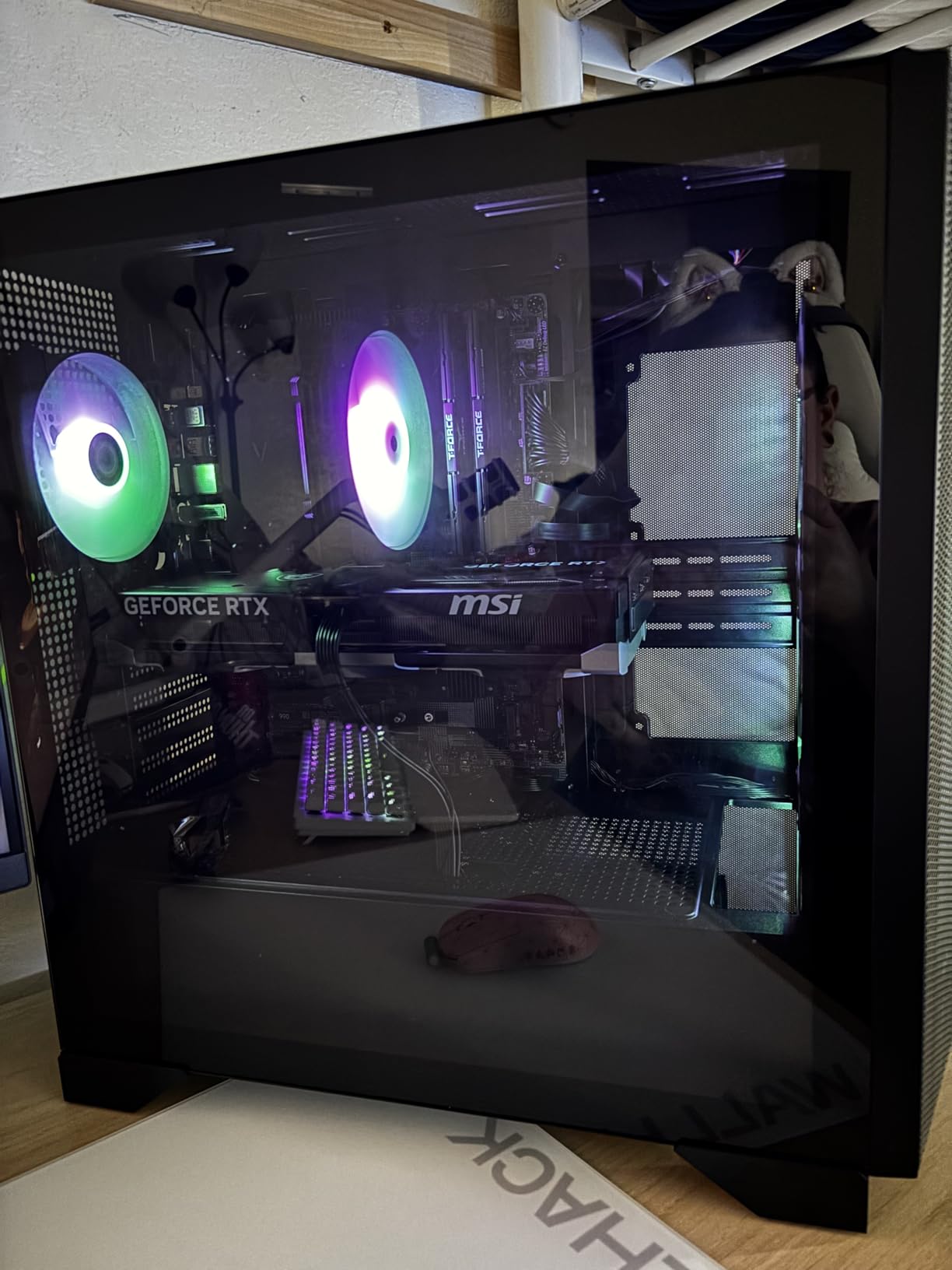 MSI Aegis R2 AI Gaming Desktop: Intel Core Ultra 9 285, Geforce RTX 5070Ti, 32GB DDR5, 2TB M.2 NVMe SSD, Air Cooling, USB Type C, VR-Ready, Window 11 Home: C2NVR9-1452US customer photo 1