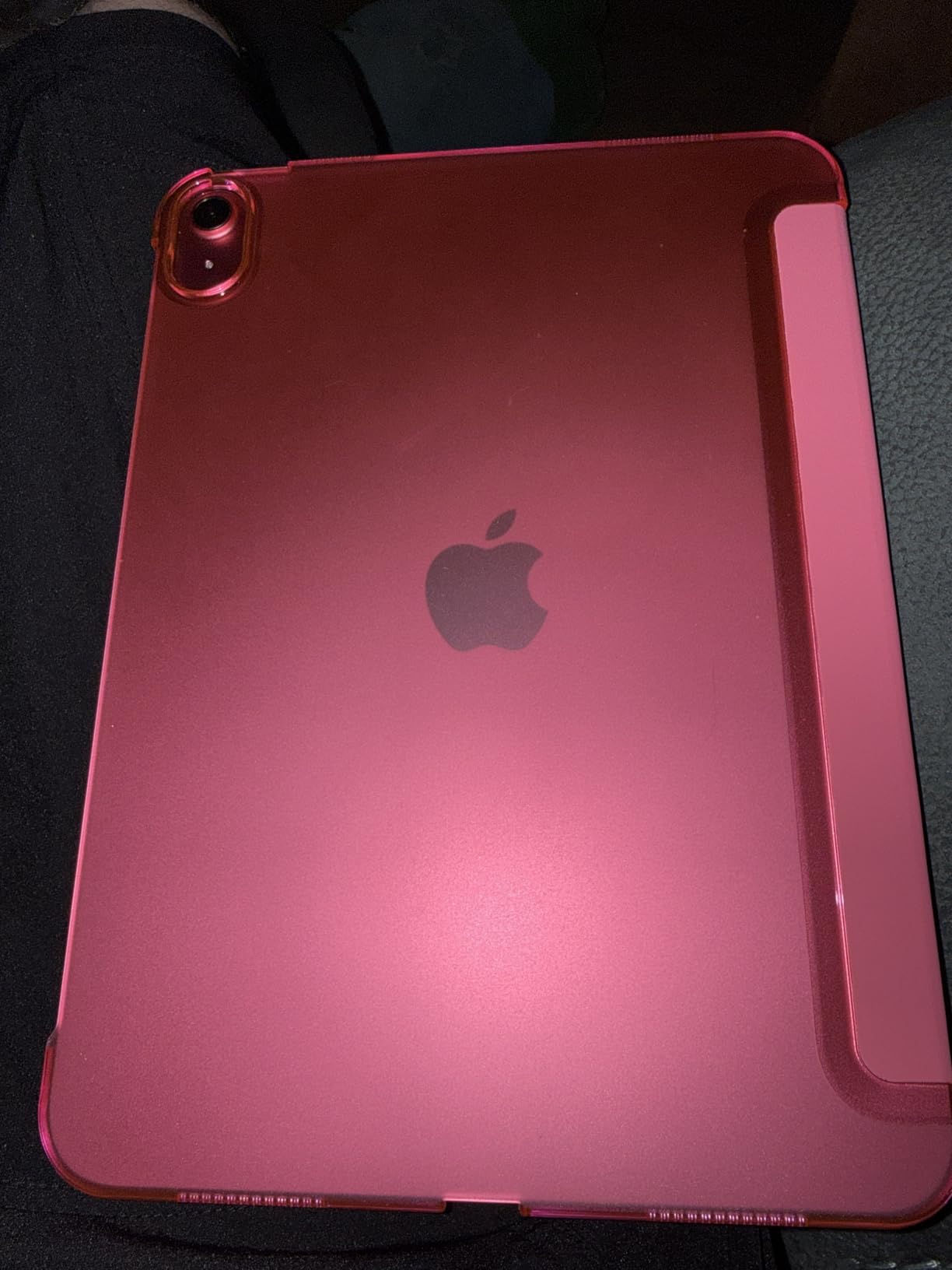 iPad 11-inch: A16 chip, 11-inch Model, Liquid Retina Display, 128GB, Wi-Fi 6, 12MP Front/12MP Back Camera, Touch ID, All-Day Battery Life - Blue customer photo 2