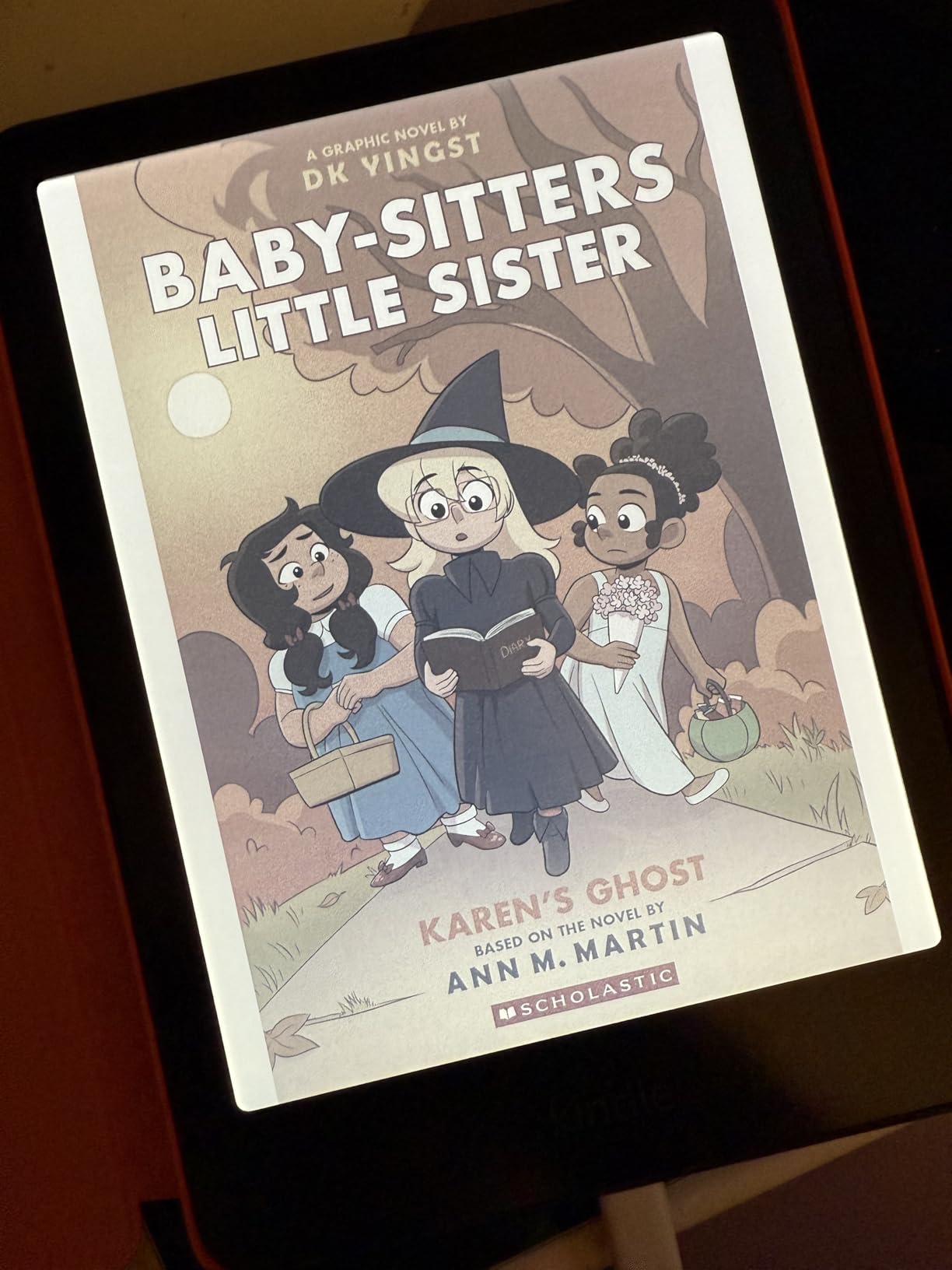 Kindle Colorsoft Kids 16 GB (newest model) - Lightweight, compact, and designed for reading - with cover, Starlight Reading customer photo 2