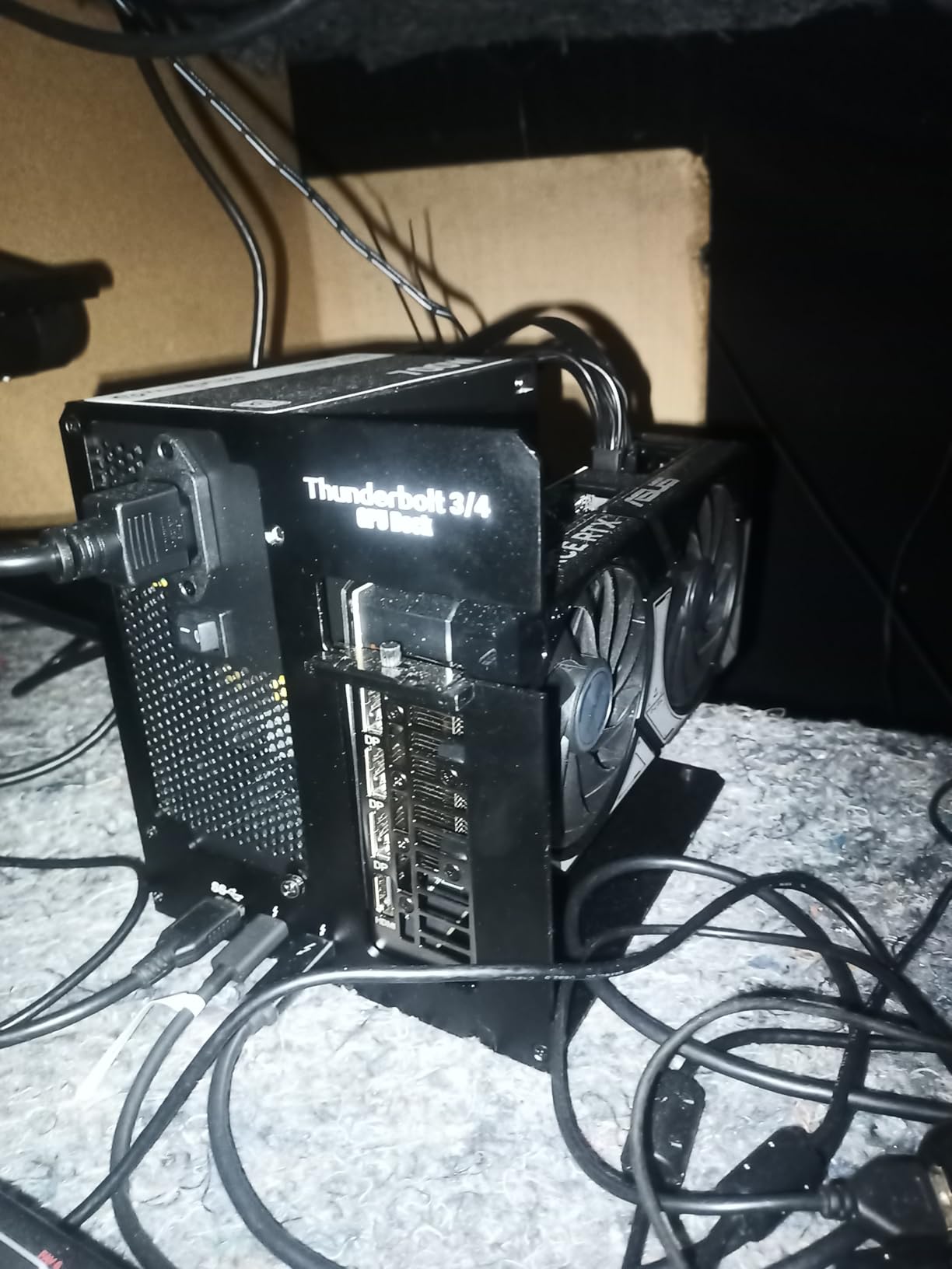 Thunderbolt 3/4 eGPU Enclosure Compatible with USB4, Support NVIDIA AMD Graphics Card and PCIe Cards, Using ATX Power Supply, Support PD 85W Charging (VK-Y900) customer photo 1
