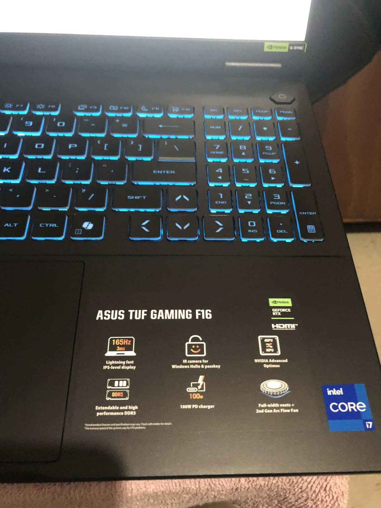 ASUS TUF Gaming TUF/GRAY/16.0 WUXGA non-Touch/I7-14650HX/16GB/NV RTX5050/1TB/WIN11 Home customer photo 1