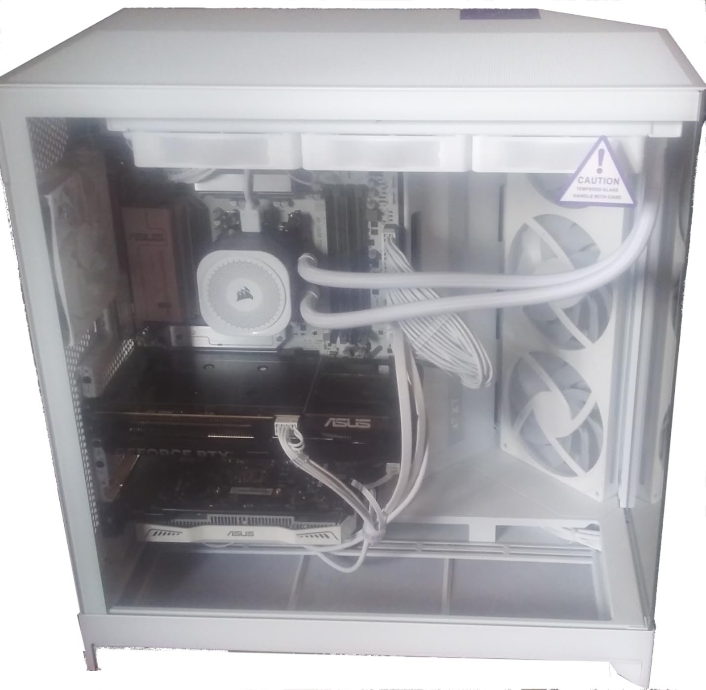 ASUS B650E MAX Gaming WiFi W - AMD B650 AM5 ATX Motherboard, White PCB, DDR5, PCIe 5.0, 3X M.2, Wi-Fi 6E, 2.5Gb LAN, USB 10Gbps Type-C, DisplayPort, HDMI, BIOS Flashback, Aura Sync, Advanced AI PC customer photo 2