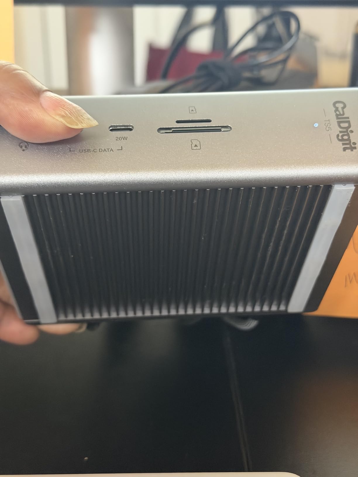 CalDigit TS5 Thunderbolt 5 Dock - 15 Port, 140W Charging, 80Gb/s TBT 5 x 4, USB-C 10Gb x 3, USB-A x2, 2.5Gb Ethernet, Dual 8K@60Hz Displays, SD & microSD UHS-II, 1m Braided Cable, Space Gray 240W PSU customer photo 2