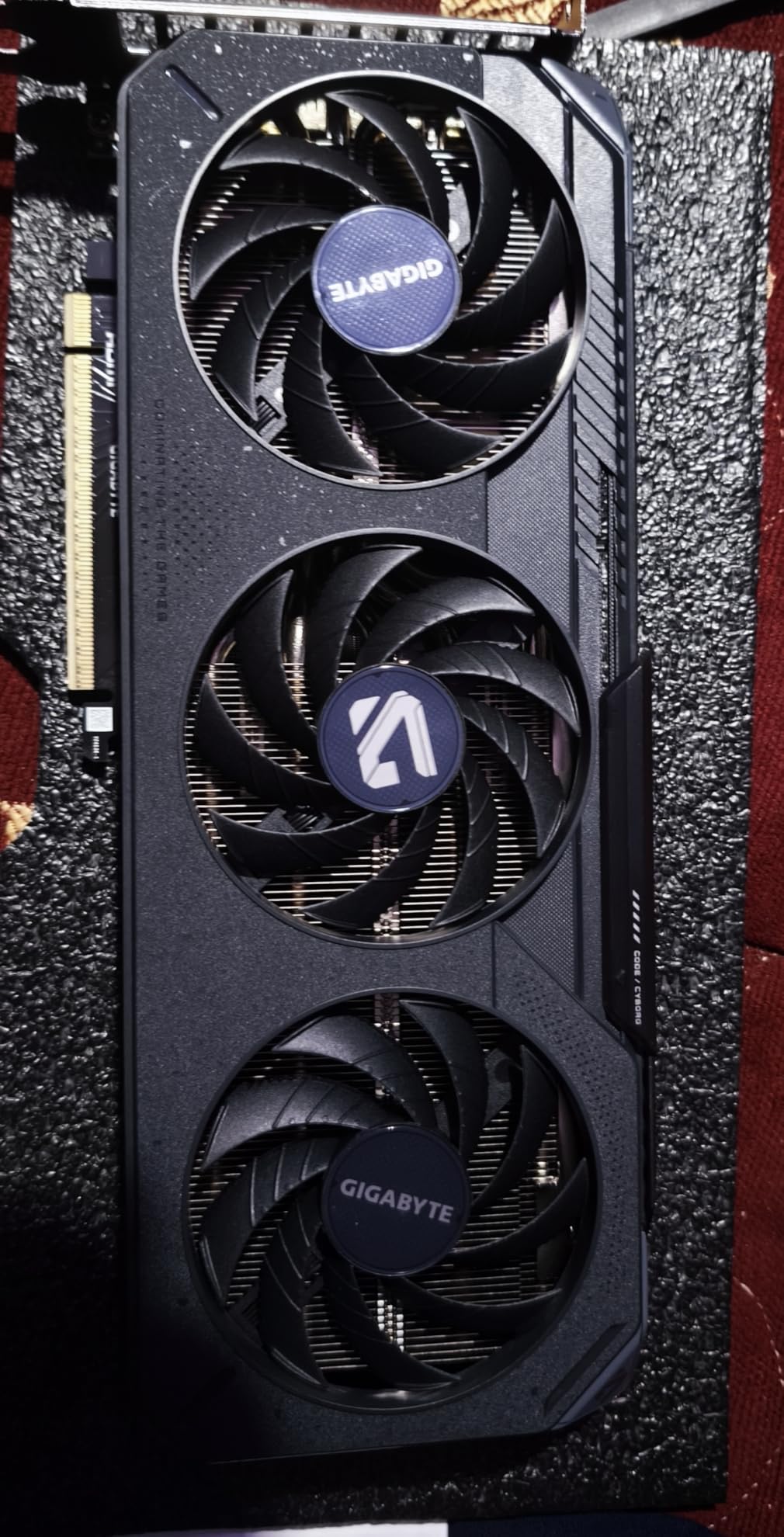 GIGABYTE GeForce RTX 5060 Ti Gaming OC 16G Graphics Card, 16GB 128-bit GDDR7, PCIe 5.0, WINDFORCE Cooling System, GV-N506TGAMING OC-16GD customer photo 1
