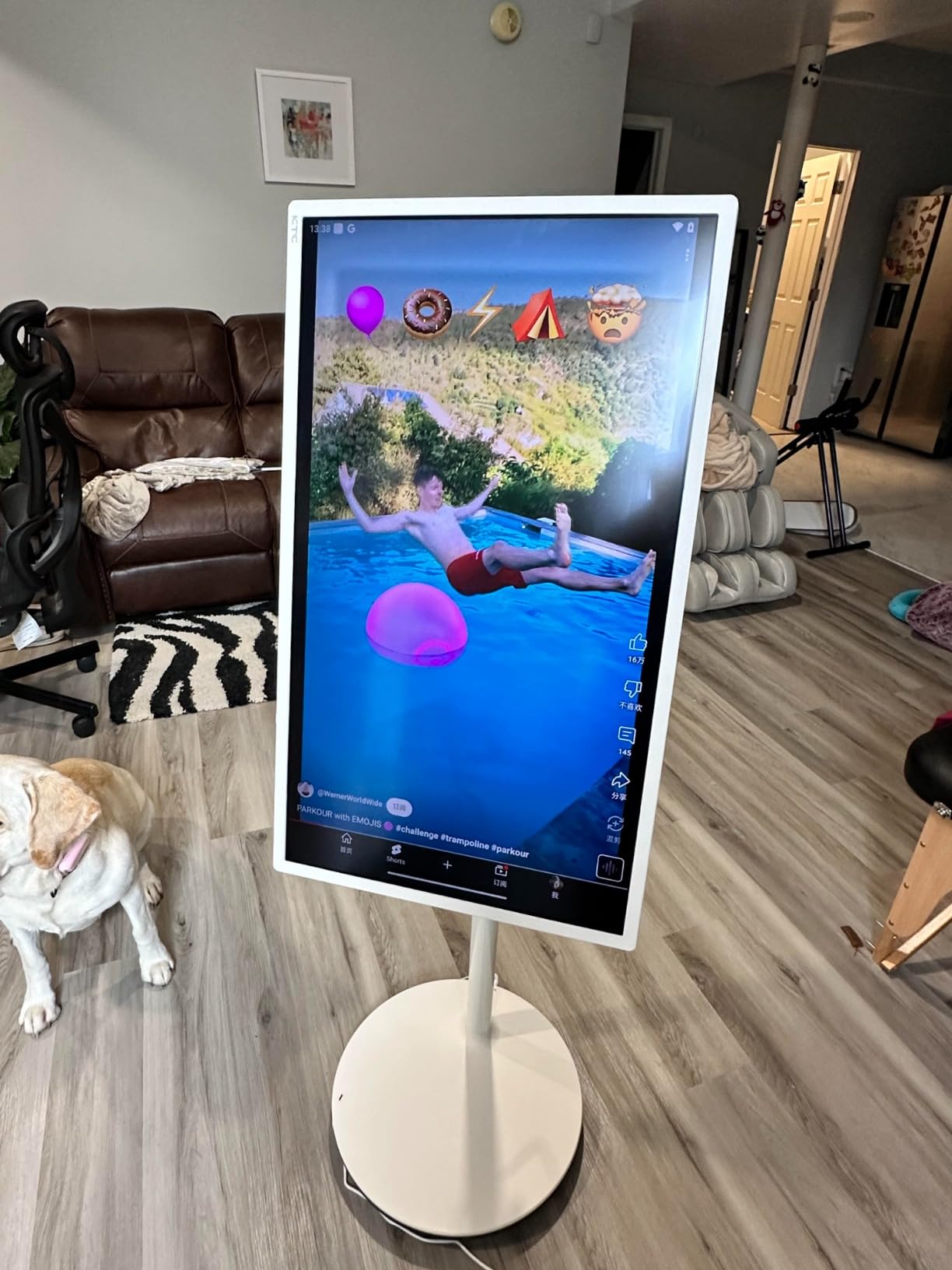 KTC 25 Inch MEGAPAD Portable TV Tablet - Smart Touch Screen Monitor 1080P, Android 14, EDLA-Certificated, 8G+128G Storage, Built-in Camera and Battery for Outdoor Camping Travel, Remote Control, A25Q5 customer photo 2