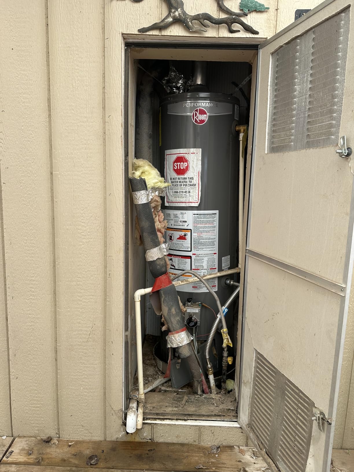 MIZUDO 180,000 BTU Natural Gas Tankless Water Heater, Outdoor Installation Up to 8.1 GPM, CSA Certified Instant Hot Water Heater for Residential Whole House, GEN 3 customer photo 1