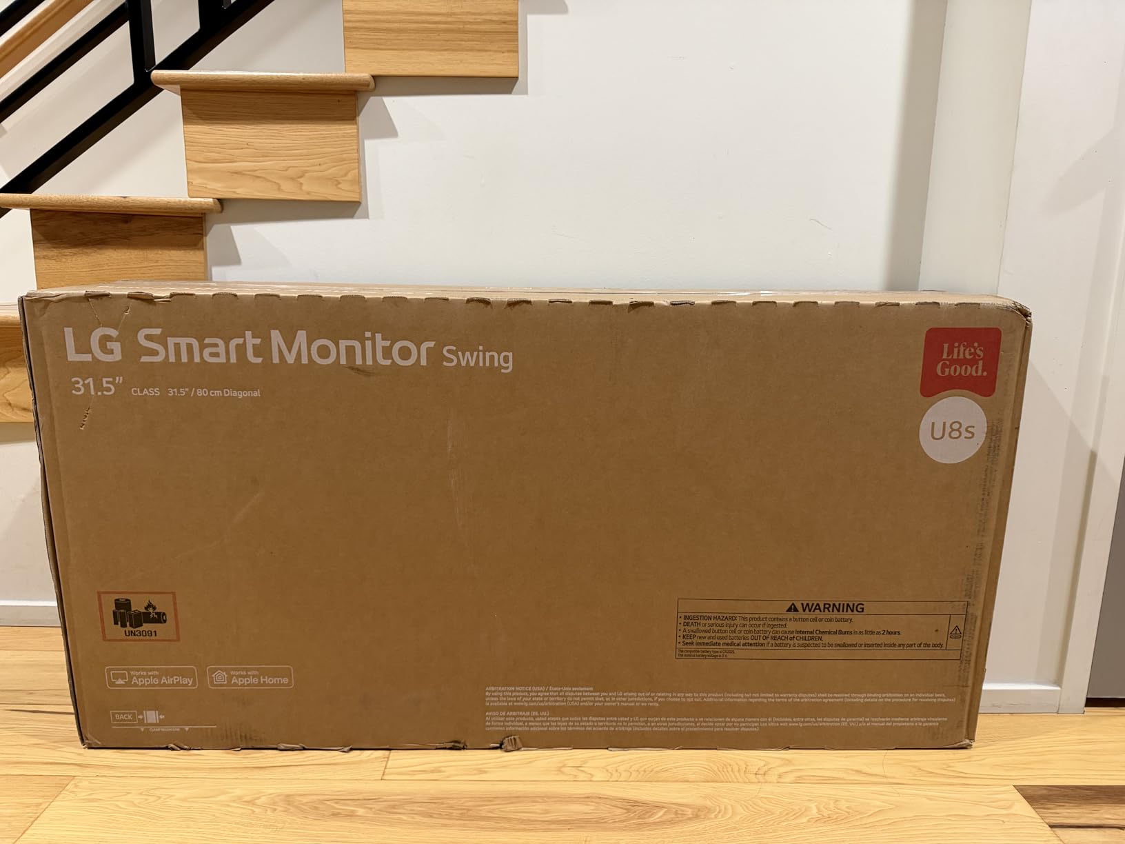 Smart Monitor Swing 32U889SA-W 32-Inch 4K UHD (3840x2160) IPS Touchscreen on a Fully Adjustable Wheeled Base HDR10, webOS, Built-in Speaker, HDMI, USB Type-C, Tilt/Height/Swivel/Pivot Stand, White customer photo 2