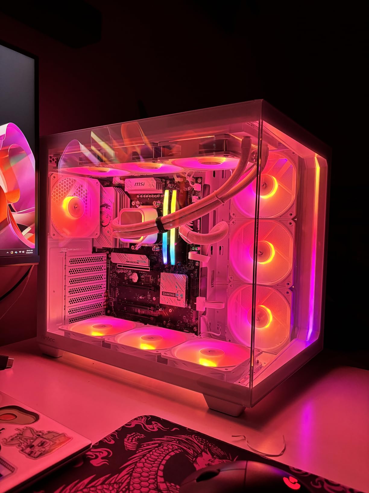 AMD Ryzen 7 9700X CPU Processor with MSI B850 Gaming Plus WiFi Motherboard (ATX, AM5, DDR5, PCIe 5.0, M.2 Gen5, Wi-Fi 7, 5G LAN) customer photo 1