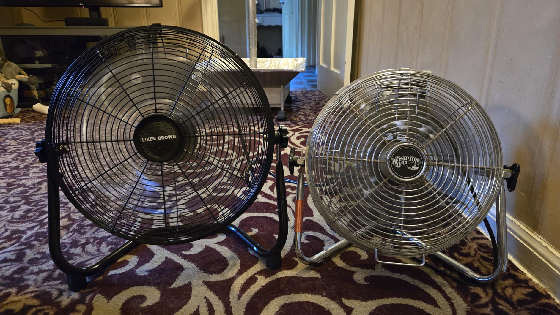 KEN BROWN 24 Inch Industrial Shop Fan, TurboSweep 8 Blades High Velocity Drum Fan, 9500 CFM, Heavy Duty 3 Speeds, 360° Adjustable Tilt for Industrial Commercial Gym Garage customer photo 2