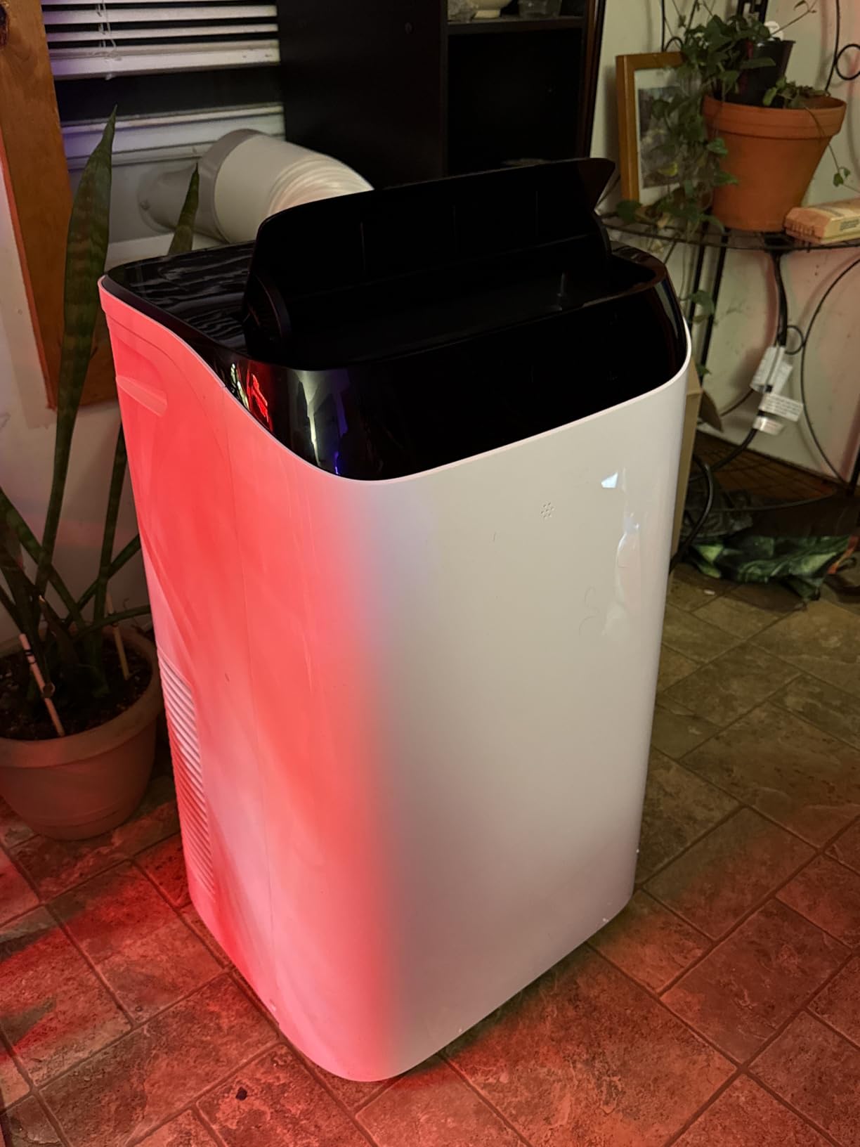 14,000 BTU Portable Air Conditioner Cools Up to 700 Sq.Ft, 3-IN-1 Energy Efficient Portable AC Unit with Remote Control & Installation Kits for Large Room, Campervan, Office, Temporary Space customer photo 1