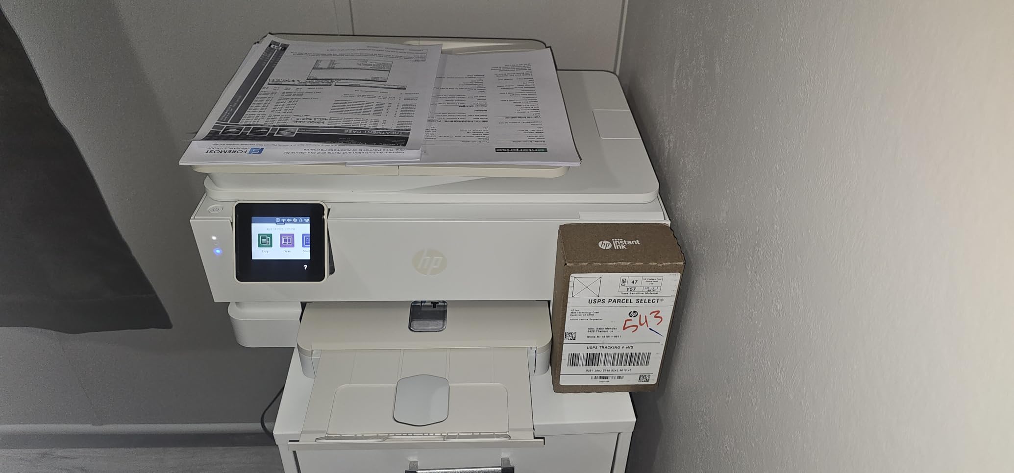 HP Envy Photo 7975 Wireless Color Inkjet Photo Printer, Print, scan, Copy, Easy Setup, Mobile Printing, Best-for-Home, 3 Month Instant Ink Trial Included, AI-Enabled (B63K3A) customer photo 1