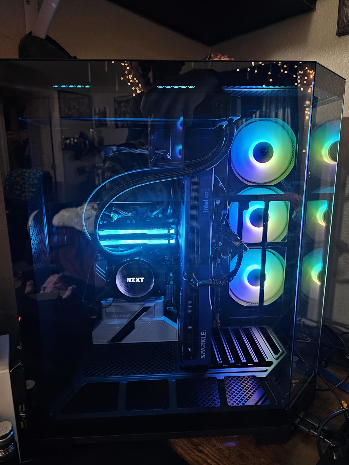 MICRO CENTER CPU Motherboard Combo - Core i5-14600K 14(6P+8E) Cores up to 5.3 GHz Unlocked Desktop Processor with GIGABYTE B760M Gaming Plus WiFi DDR4 LGA1700 Motherboard customer photo 3