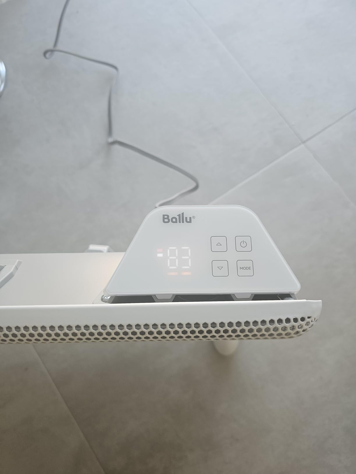 Ballu Mica Infrared Space Heater Indoor Use,Large Room Panel Heater with Programmable Thermostat,WiFi App Control,Portable Stand or Wall Mount,Energy Efficient Smart Quiet Heater,Work with Alexa,White customer photo 1