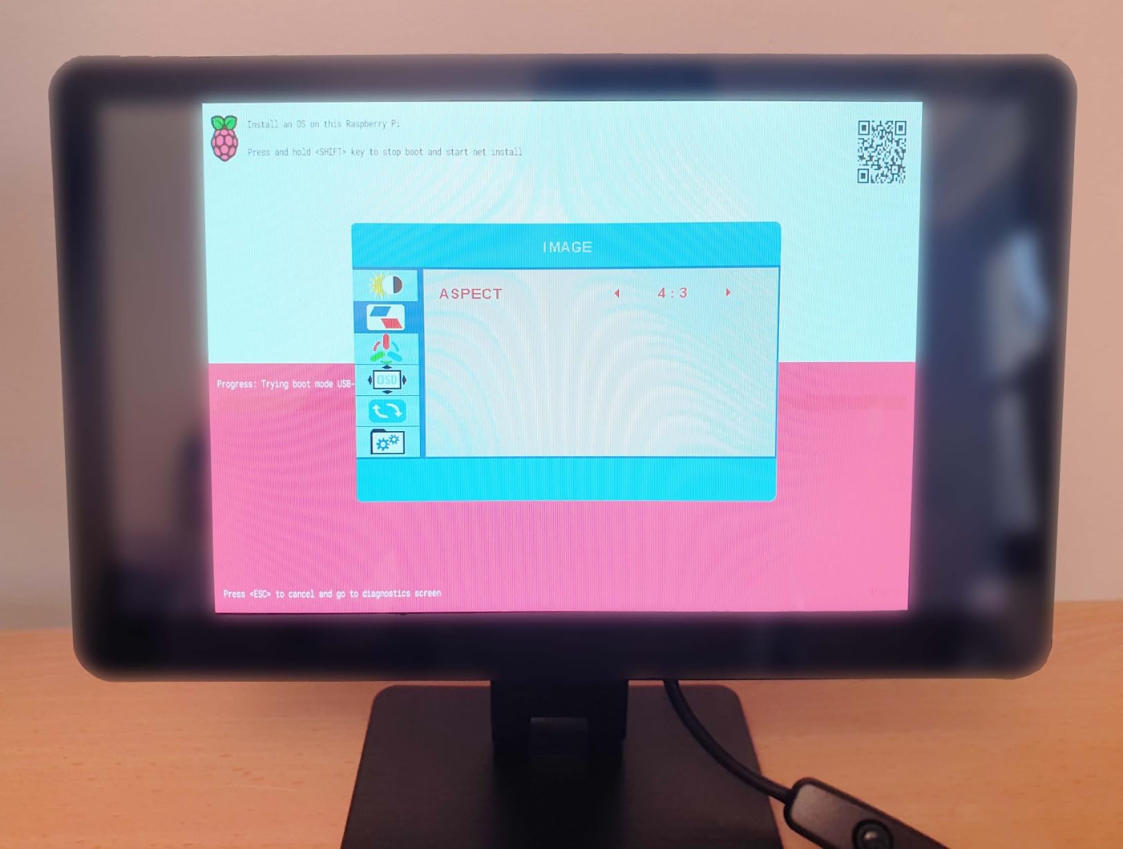 ROADOM 5'' Mini Monitor with Raspberry Pi Mount Holes & USB HUB, Type-C One-Cable Connection&Speakers, All-in-One Storage Dock, Pocket IPS Screen for PC monitoring/Gaming/AIDA64/Streaming Partner customer photo 2