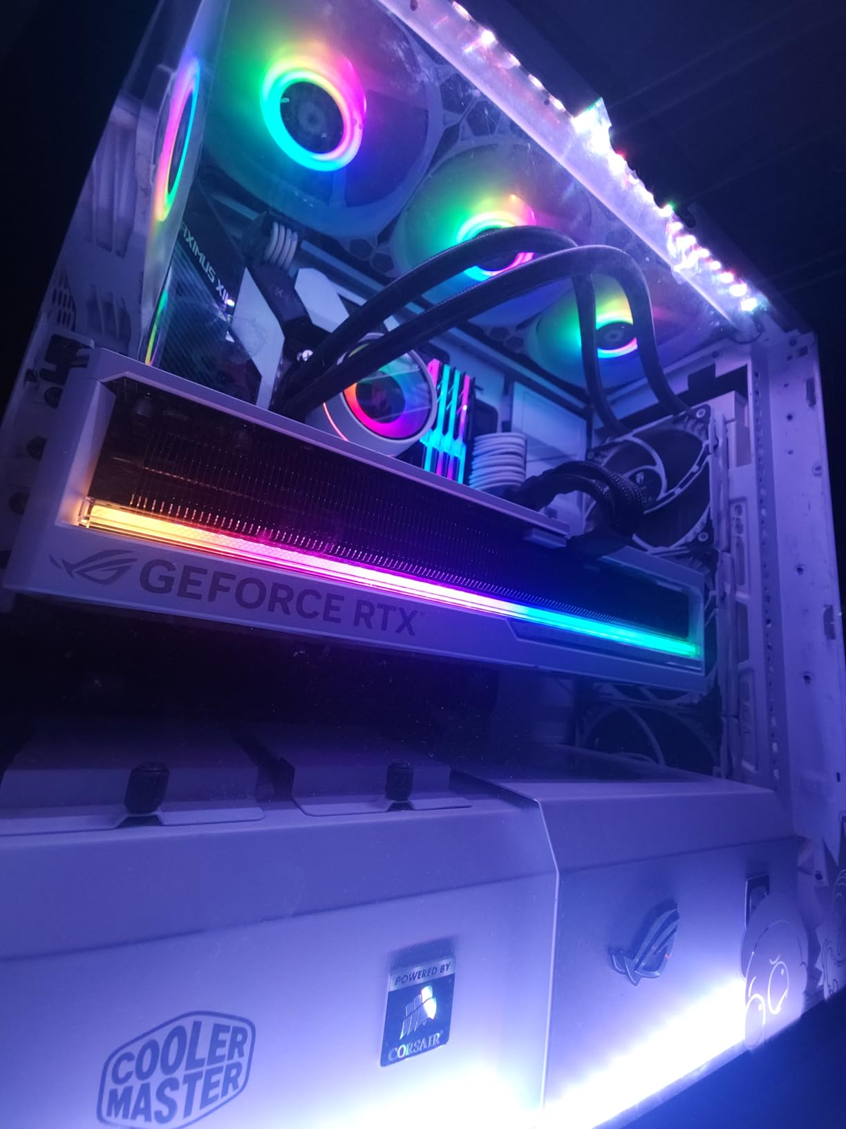ASUS ROG Astral NVIDIA GeForce RTX 5080 16GB GDDR7 White OC Edition - Quad-Fan Gaming Graphics Card, 3 Year Warranty customer photo 1