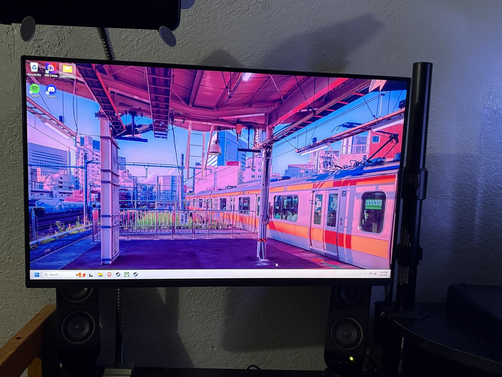 LG 24G411A-B 24-inch Ultragear Full HD (1920 x 1080) IPS Gaming Monitor, 144Hz (O/C), 1ms MBR, NVIDIA G-Sync Compatible, AMD FreeSync, HDR10, HDMI, DisplayPort customer photo 2