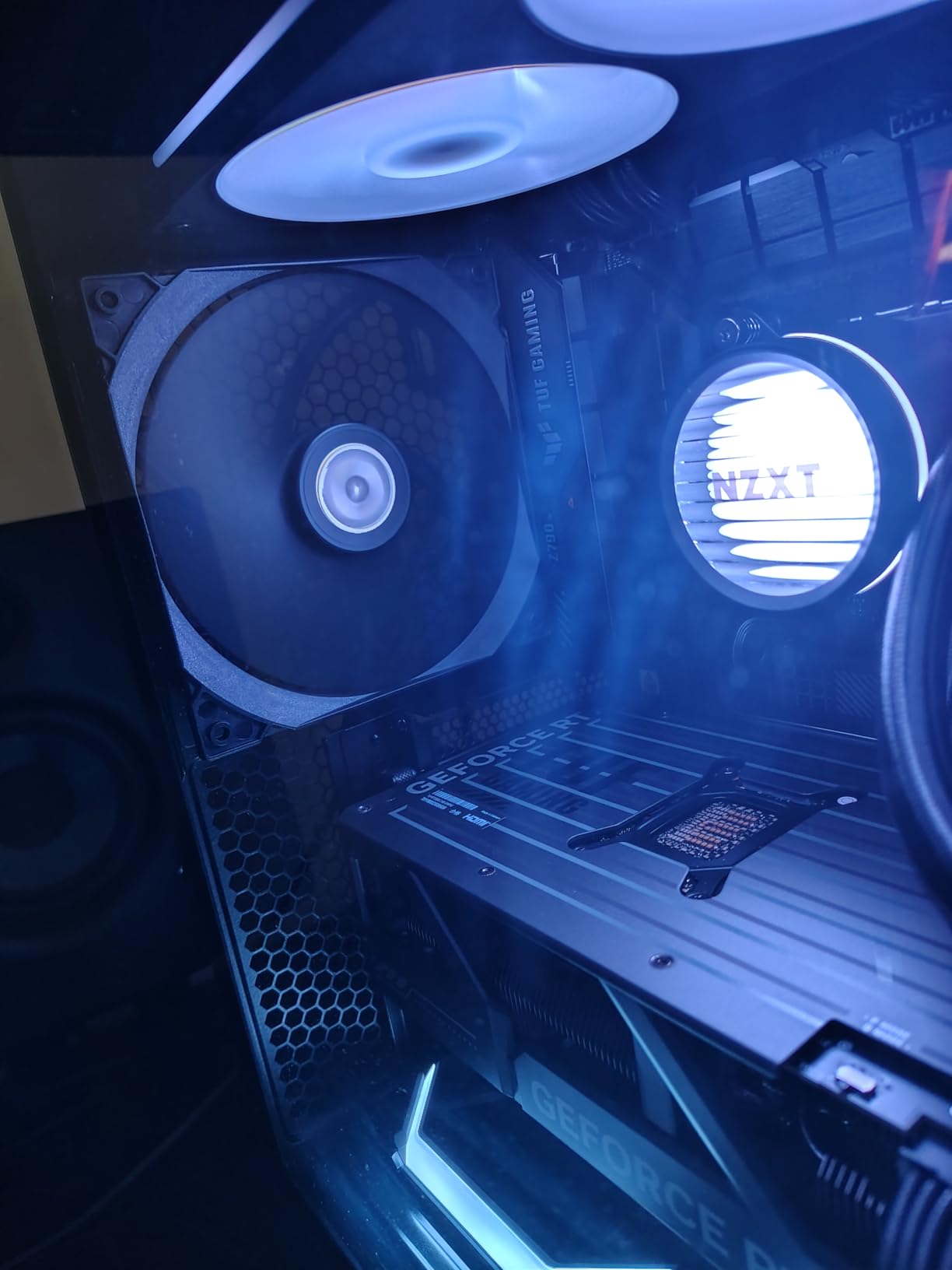 NZXT Kraken Core 360 RGB - AIO CPU Liquid Cooler - 360 mm Radiator - 360 mm Single-Frame Fan - Compatible with AMD® AM5/AM4 & Intel® LGA 1851/1700/1200/115X - Black customer photo 2