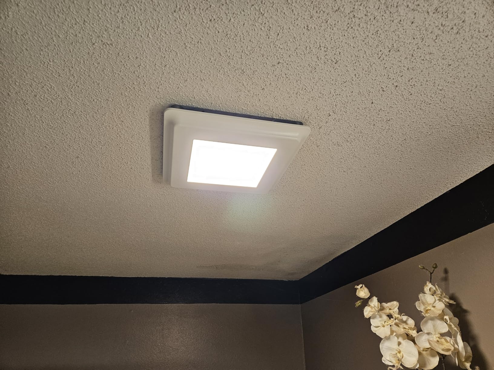 Amico Bathroom Exhaust Fan with Light, 80 CFM, 0.9 Sones, 1000LM, 5CCT, Easy Install, Ceiling Mount Shower Bathroom Fan, Adjustable Household Ventilation Fan, ETL & FCC Certified customer photo 2