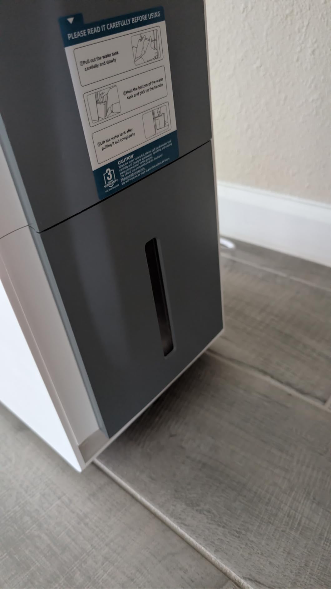 AEOCKY 5500 Sq.Ft Energy Star Most Efficient 2024 Dehumidifier, Max 105 Pint/Day Smart Compressor Dehumidifier with Drain Hose,Intelligent Humidistat,for Basement,Bedroom,Home,Bathroom customer photo 2
