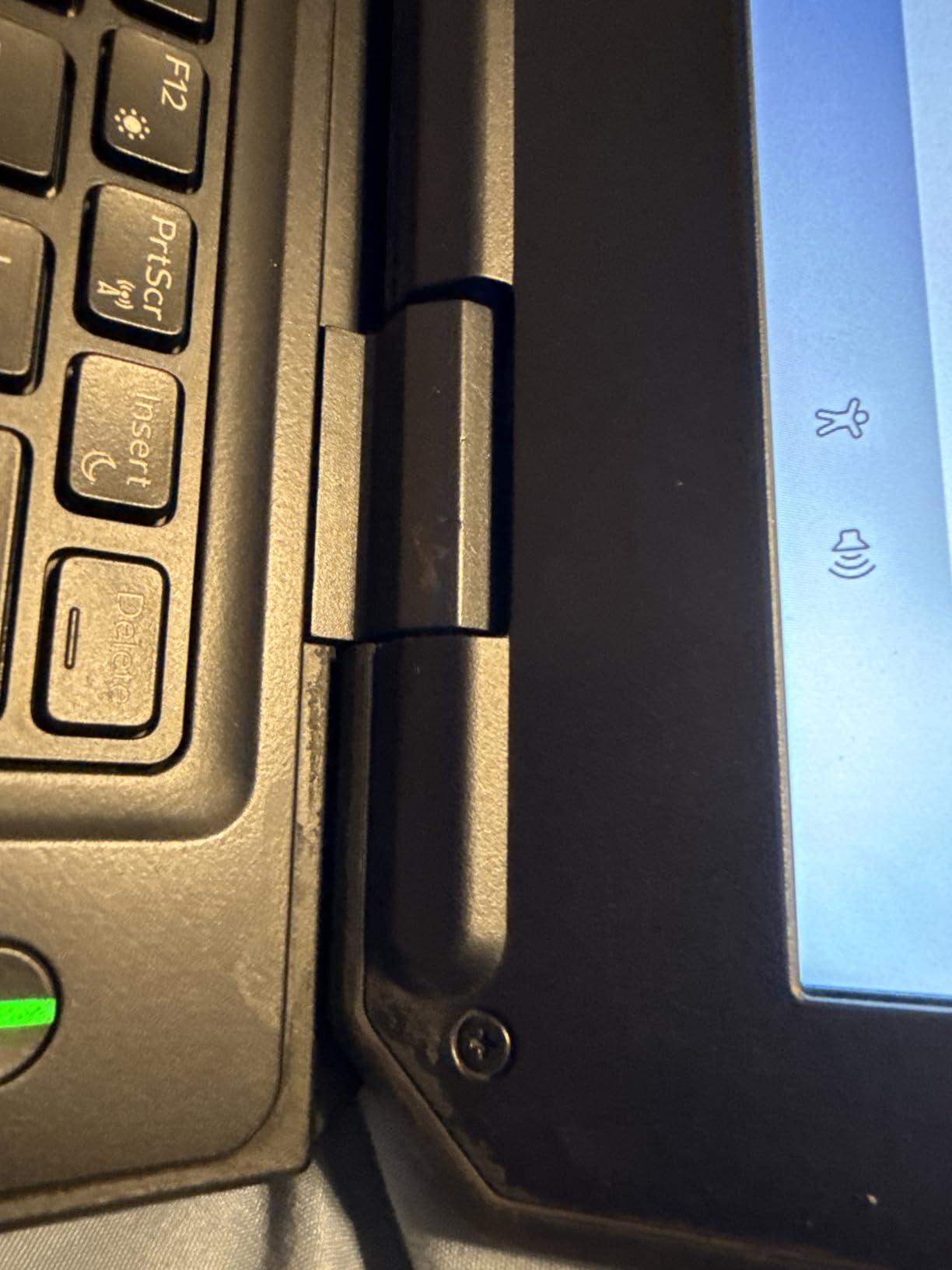 Dell Latitude 5420 Rugged Laptop, 14 FHD (1920 x 1080) Touchscreen, Intel Core 8th Gen i7-8650U, 32GB SDRAM RAM, 1TB SSD, AMD Radeon RX 540, Windows 11 Pro (Renewed) customer photo 2