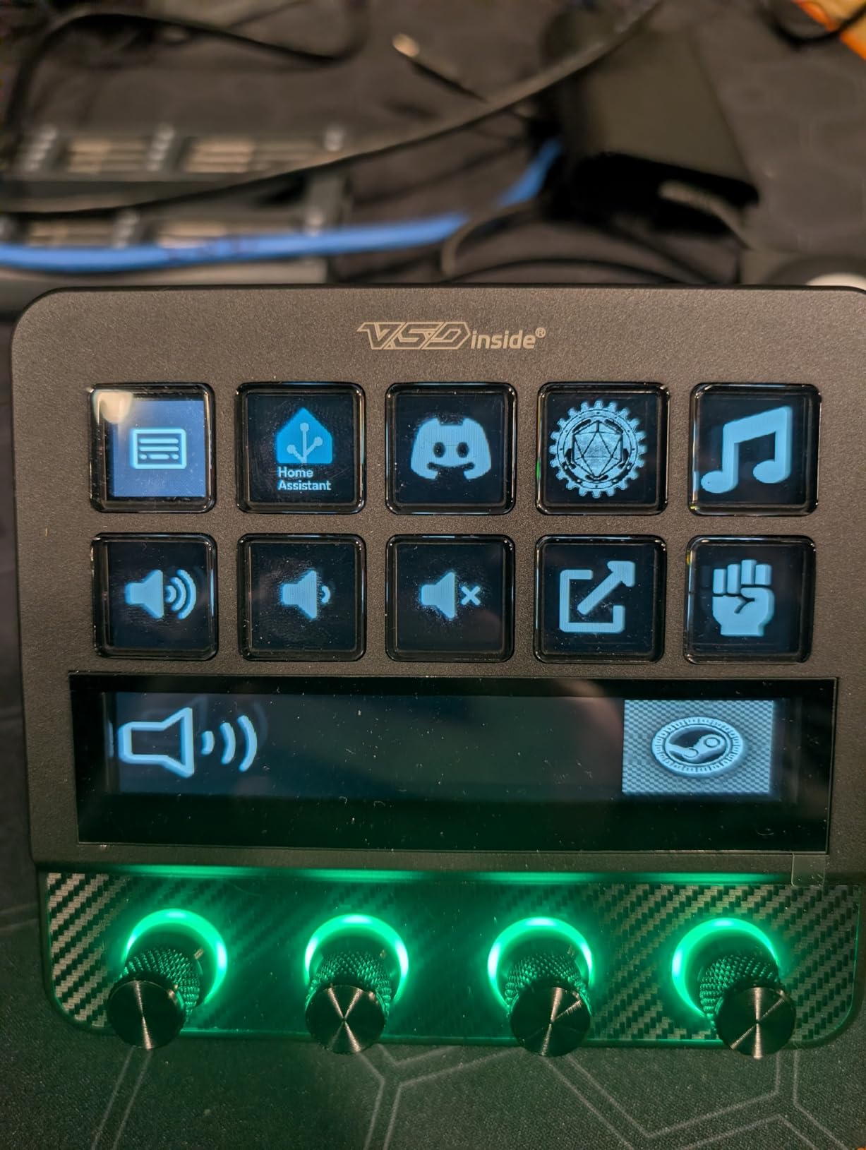 Macro Pad, Streaming Deck Stream Controller Soundboard Keypad, Programmable Keys USB Shortcut Keyboard for Gamer Streamer, Audio Mixer for OBS, YouTube, Office Desk Setup, PC, Mac customer photo 1