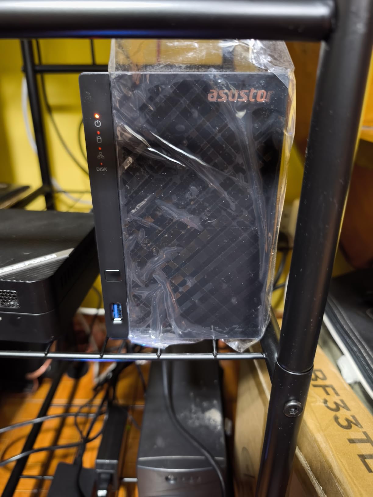 Asustor Drivestor 2 Gen 2 AS1202T 2-Bay NAS Storage, Quad-Core 1.7GHz CPU, 2.5GbE High-Speed Network, 1GB DDR4, 4K Media Server, Best Entry-Level Personal Cloud, Network Attached Storage (Diskless) customer photo 1