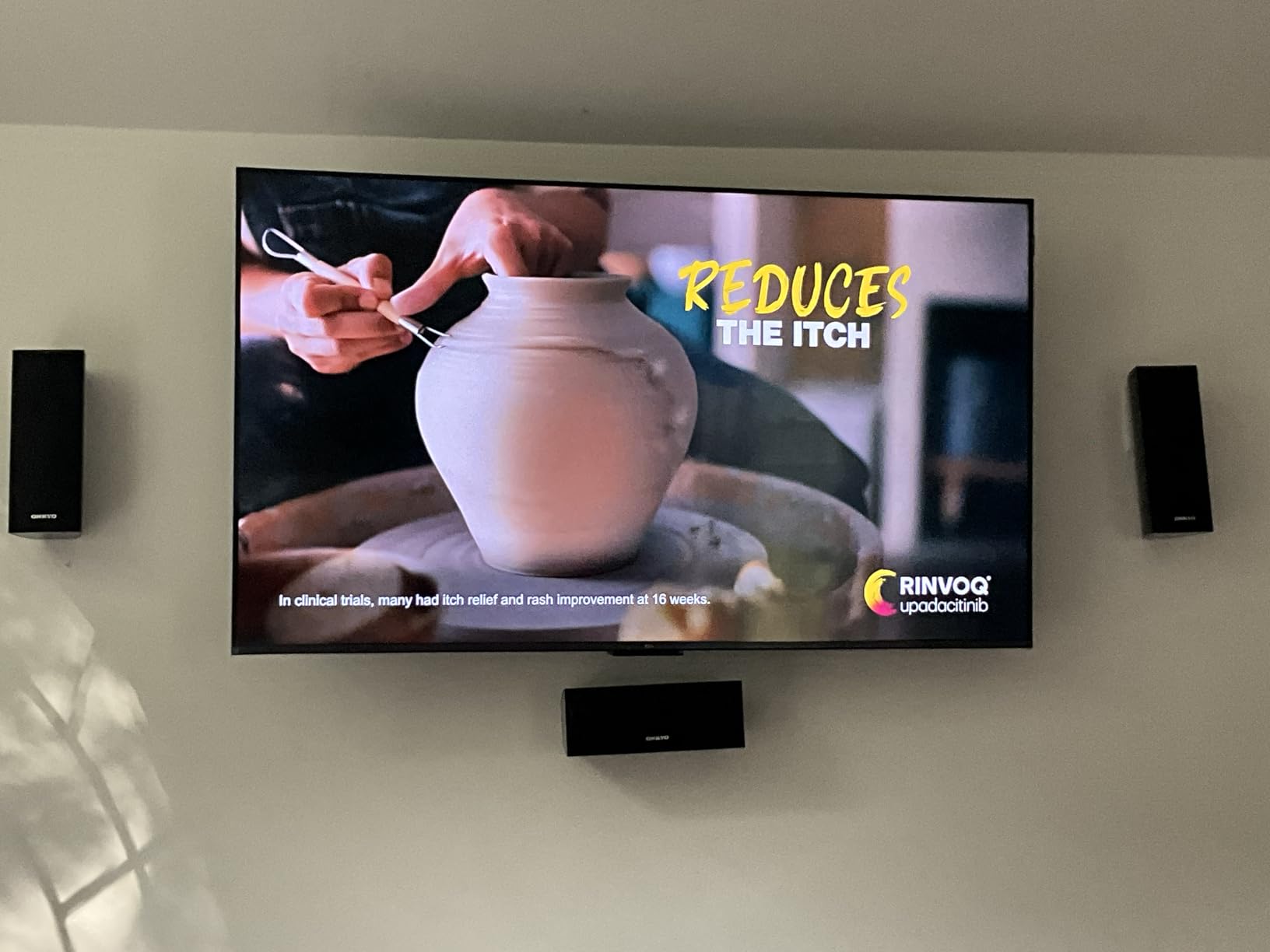 TCL 65 Inch Class T7 Series 4K QLED HDR Smart Google TV (65T7, 2025 Model) customer photo 2
