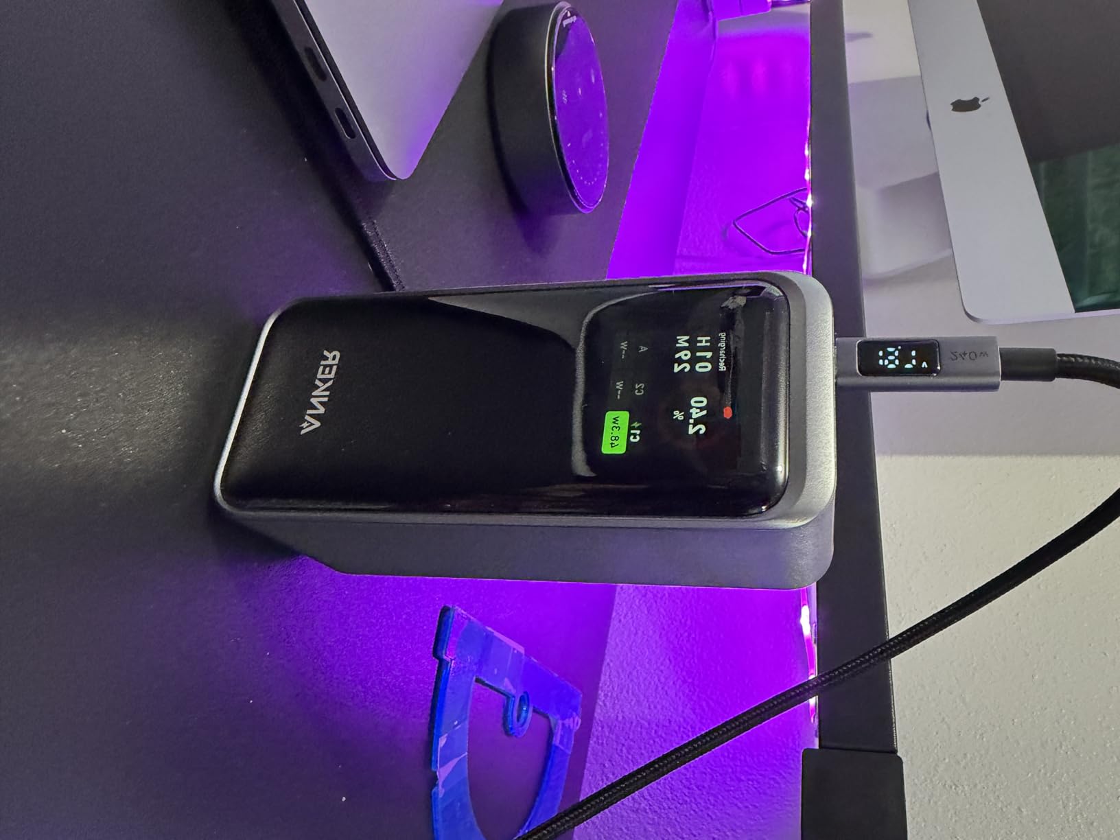 Anker Smart Display Charger, Anker Nano USB C Charger Block, 45W Max GaN Phone Charger, 180° Foldable Plug, Smart Recognition, Built-in Care Mode, for iPhone 17/16/15 (Non-Battery, One USB-C Port, No Cable) customer photo 2