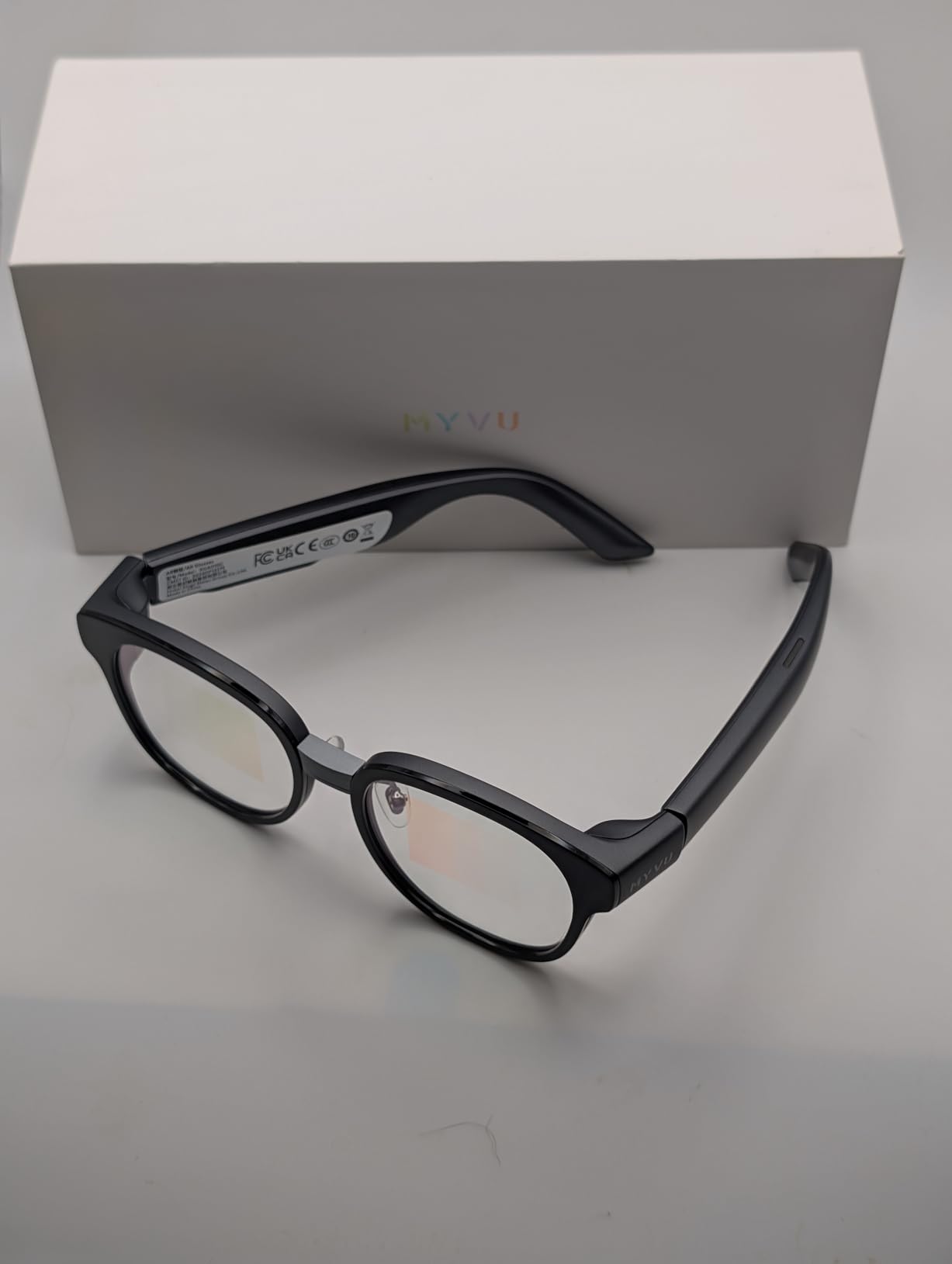 Smart Glasses with AR Display, Invisible Teleprompter Glasses for Speech, AI Real-Time Translation Glasses in 15 Languages, Bluetooth AI Smartglasses for Travel Business Meetings Men Women customer photo 2