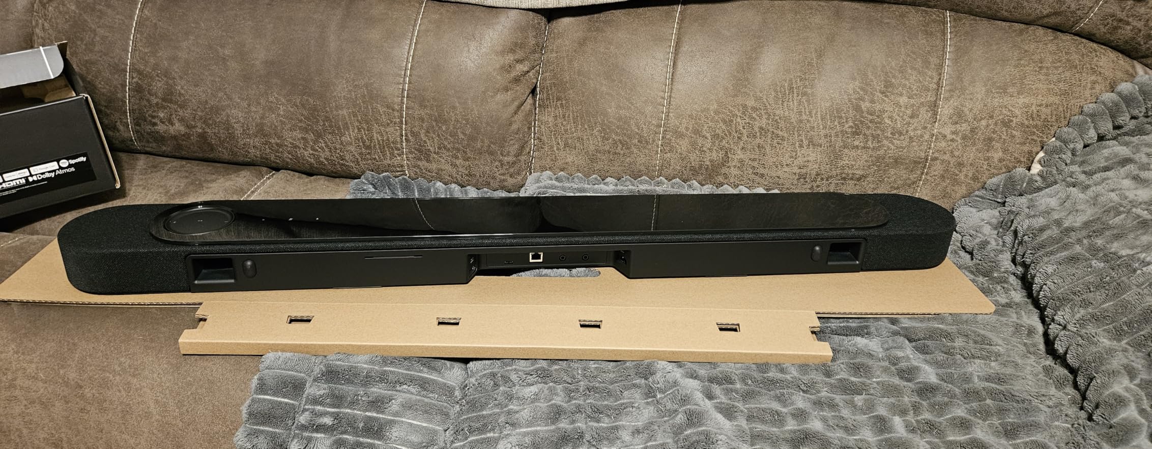 Bose Lifestyle Ultra Soundbar, Wireless Home Soundbar for TV with Dolby Atmos, Surround Sound, Black customer photo 2