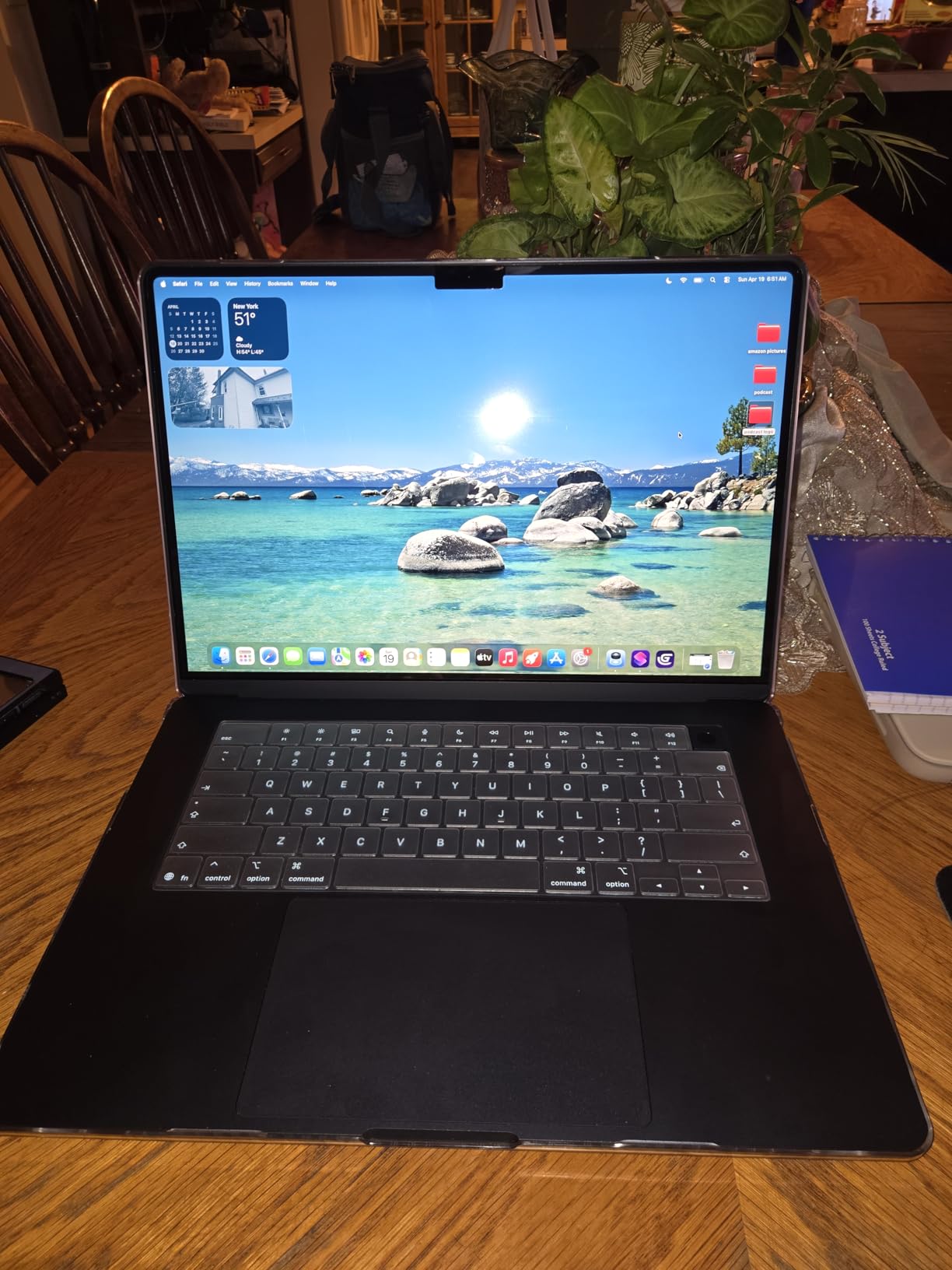 Apple 2026 MacBook Air 15-inch Laptop with M5 chip: Built for AI, 15.3-inch Liquid Retina Display, 16GB Unified Memory, 512GB SSD, 12MP Center Stage Camera, Touch ID, Wi-Fi 7; Sky Blue customer photo 1