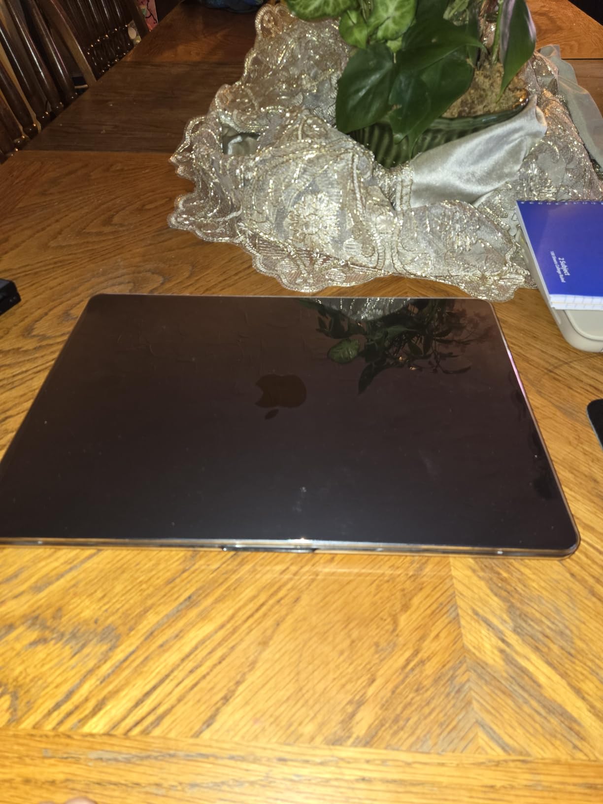 Apple 2026 MacBook Air 15-inch Laptop with M5 chip: Built for AI, 15.3-inch Liquid Retina Display, 16GB Unified Memory, 512GB SSD, 12MP Center Stage Camera, Touch ID, Wi-Fi 7; Sky Blue customer photo 2