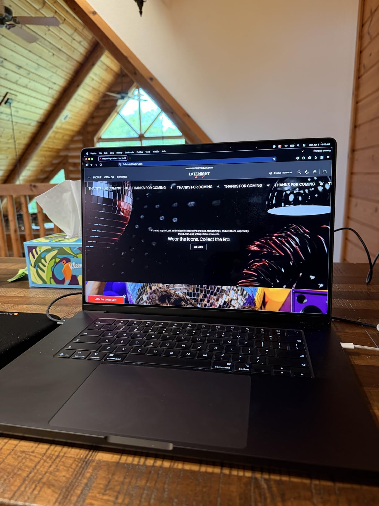2026 MacBook Pro Laptop with Apple M5 Max chip with 18-core CPU and 40-core GPU: Built for AI, 16.2-inch Liquid Retina XDR Display, 48GB Unified Memory, 2TB SSD, Wi-Fi 7; Silver customer photo 1