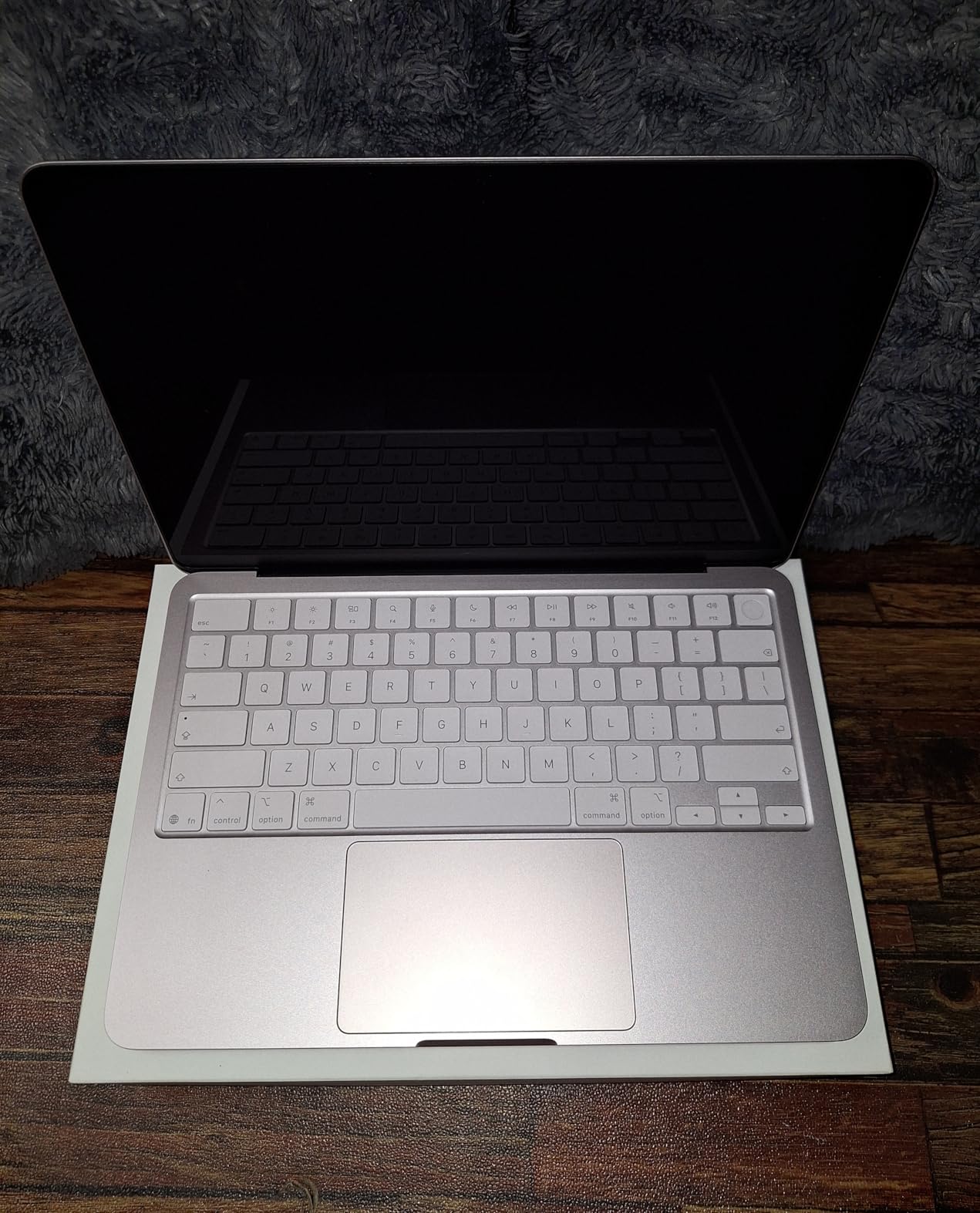 2026 MacBook Neo 13-inch Laptop with A18 Pro chip: Built for AI and Apple Intelligence, Liquid Retina Display, 8GB Unified Memory, 512GB SSD Storage, 1080p FaceTime HD Camera, Touch ID; Indigo customer photo 2