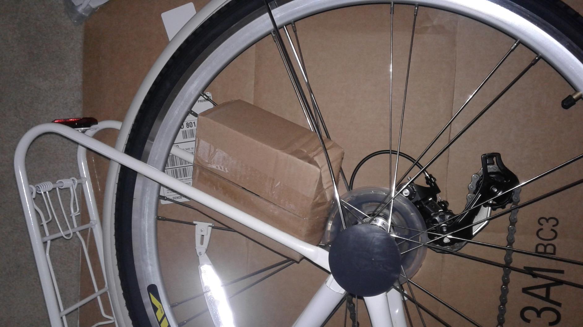 Schwinn Discover Hybrid Bike, 700C Wheels, 21-Speed, Aluminum Frame customer photo 2