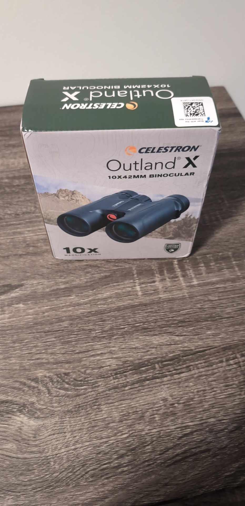 Celestron Outland X 10x42 Binoculars - Ideal for Birding and Outdoors - 42mm Objective Lenses - 5.5 Degree Field of View - BaK-4 Prisms - Multi-Coated - Waterproof and Fogproof customer photo 1