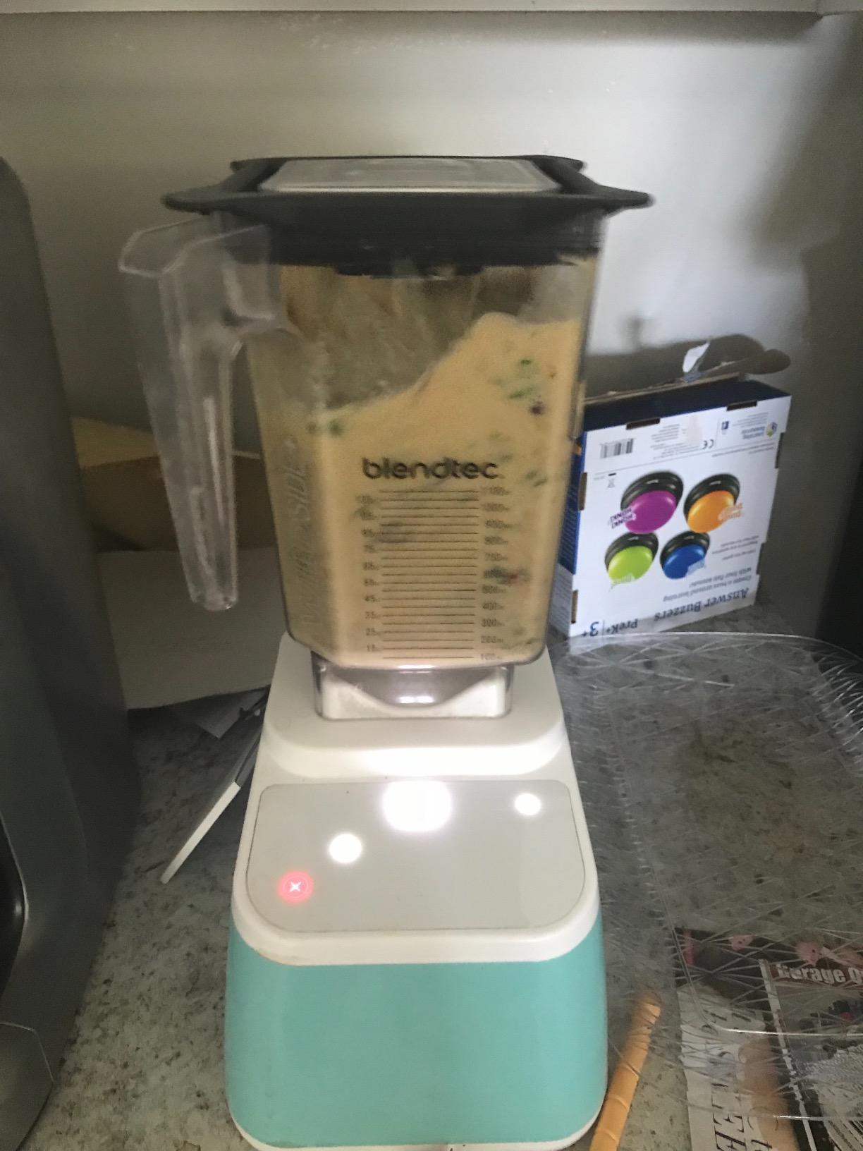 Orgain Organic Vegan Protein Powder, Vanilla Bean - 21g Plant Protein, 6g Prebiotic Fiber, No Added Sugar, Non-GMO, 2.03 lb customer photo 2