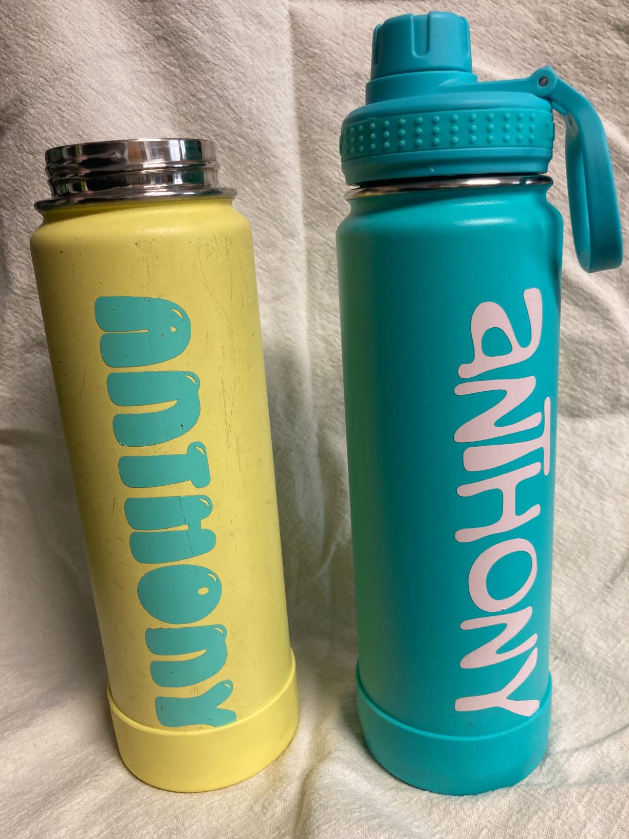 Takeya Actives Stainless Steel Water Bottle, Insulated Spout Lid, Keeps Drinks Cold 24 Hrs, Leakproof, Durable, Dishwasher Safe, Ideal for Gym, Travel, Fits Most Cup Holders, 24 oz/Midnight Blue customer photo 2