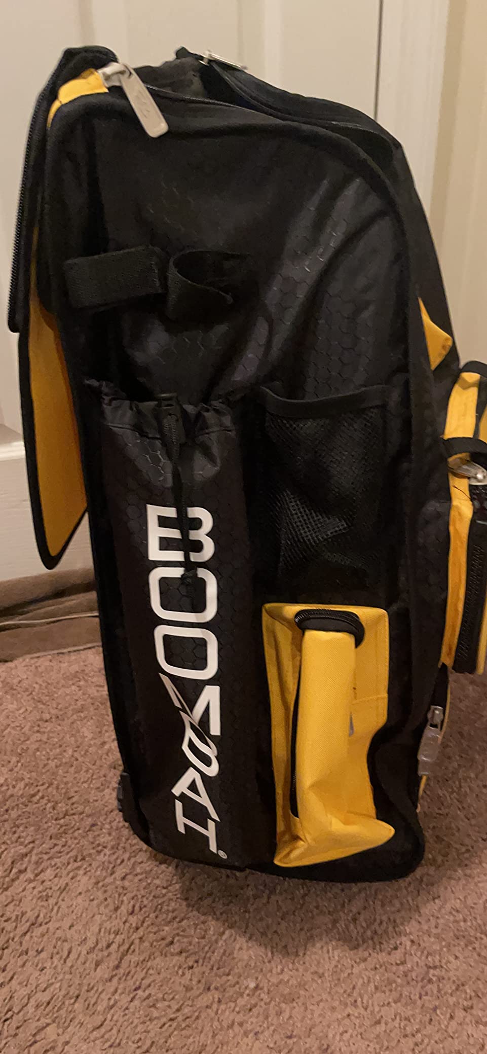 Boombah Rolling Superpack Baseball/Softball Gear Bag - Multiple Colors - Telescopic Handle and Holds 4 Bats - Wheeled Version customer photo 1