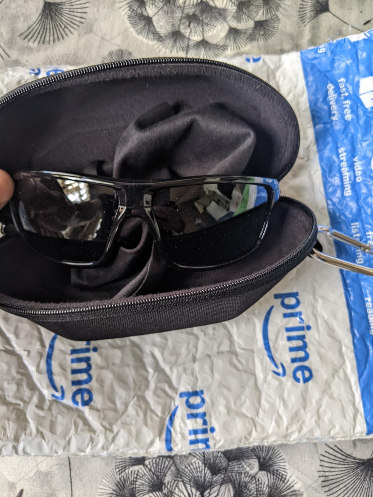 ATTCL Polarized Sunglasses Men for Fishing: UV Protection Lightweight TR90 Sports Wrap Sun Glasses Driving Golf Running customer photo 1