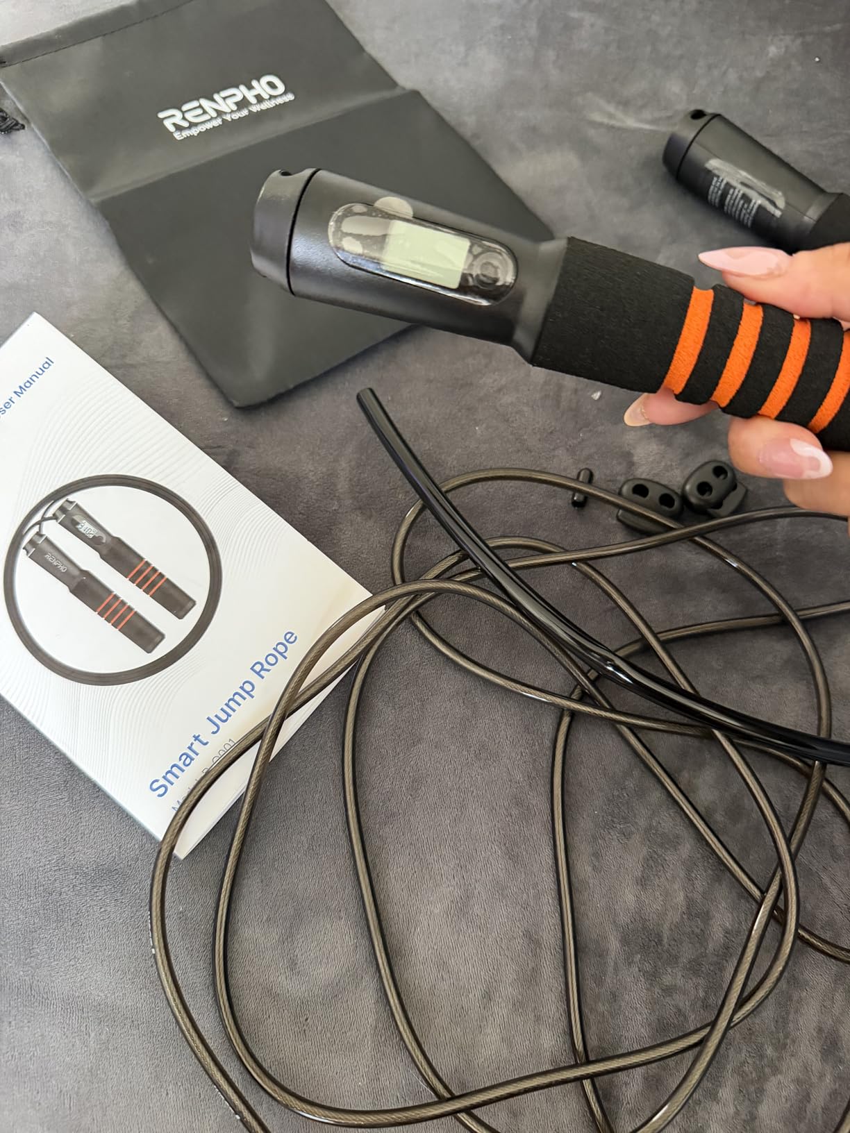 RENPHO Smart Jump Rope - APP Data Storage & Tracking & Analysis, Tangle-Free Jumping Rope, Skipping Rope with Counter, Adjustable Workout Jump Ropes for Crossfit, Gym, MMA customer photo 2