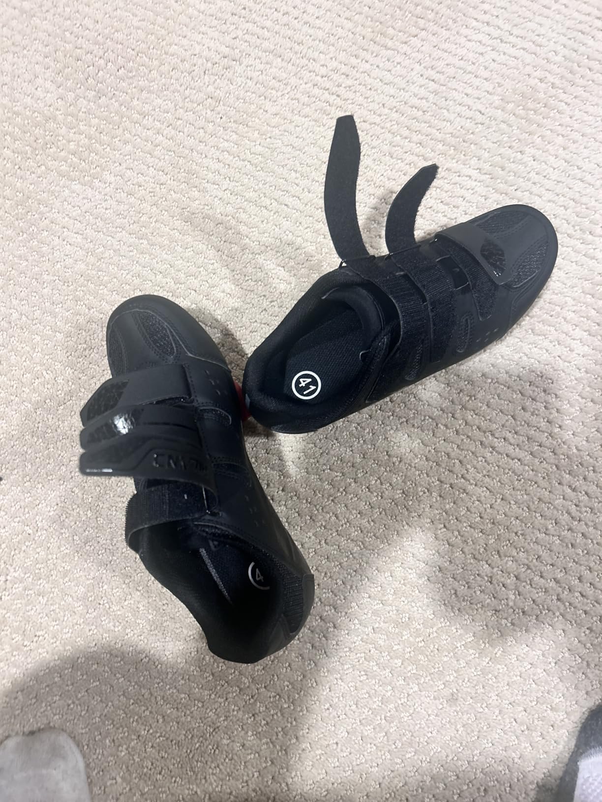 Hiland Unisex Wide Cycling Shoes Compatible with Peloton & Look Delta/SPD Cleats customer photo 1