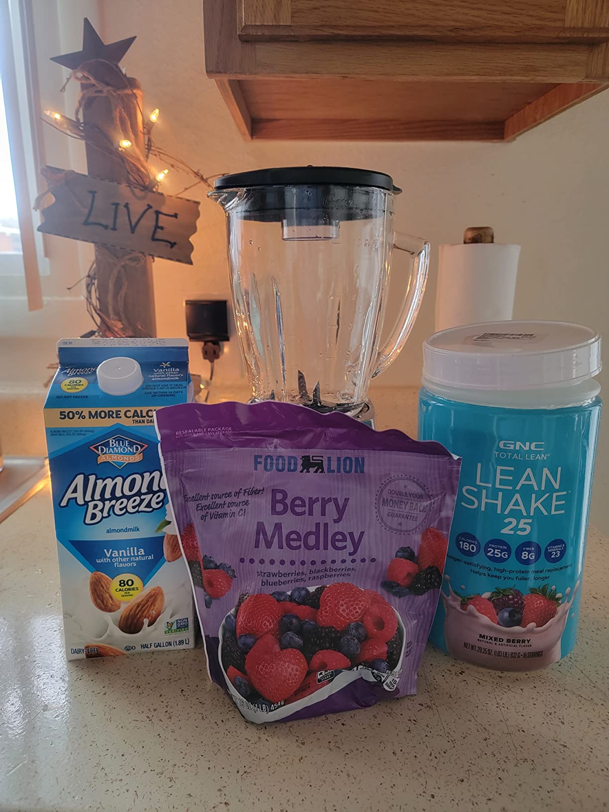 GNC Total Lean Lean Shake 25 - Mixed Berry (16 Servings) customer photo 1