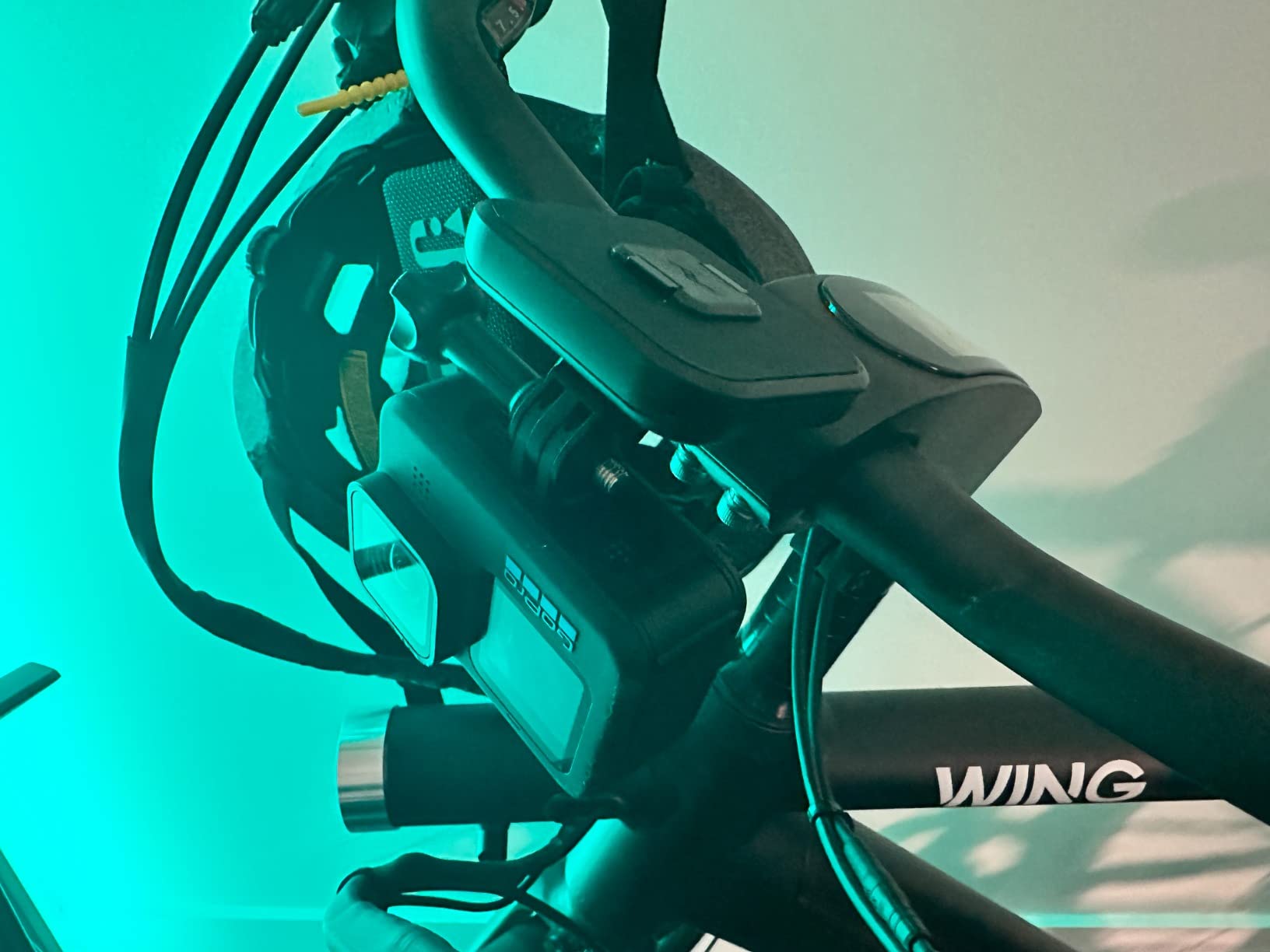 Peak Design Mobile Out Front Bike Mount, SlimLink Technology, Machined Aluminum Construction, Adjustable Cycling Phone Mount customer photo 2