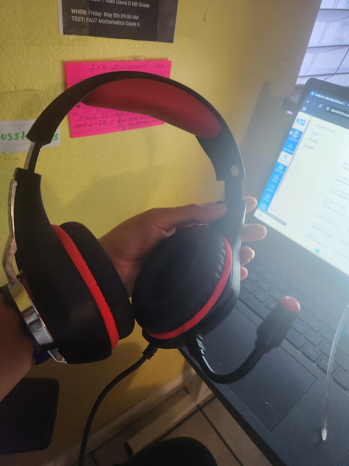 Tatybo Gaming Headset for PC, Ps5, Ps4, Switch, Mobile, Xbox Headset with Deep Bass Stereo Sound, Over Ear Gaming Headphones with Noise Canceling Mic, RGB, Ps5 Headset for Nintendo, Xbox customer photo 2