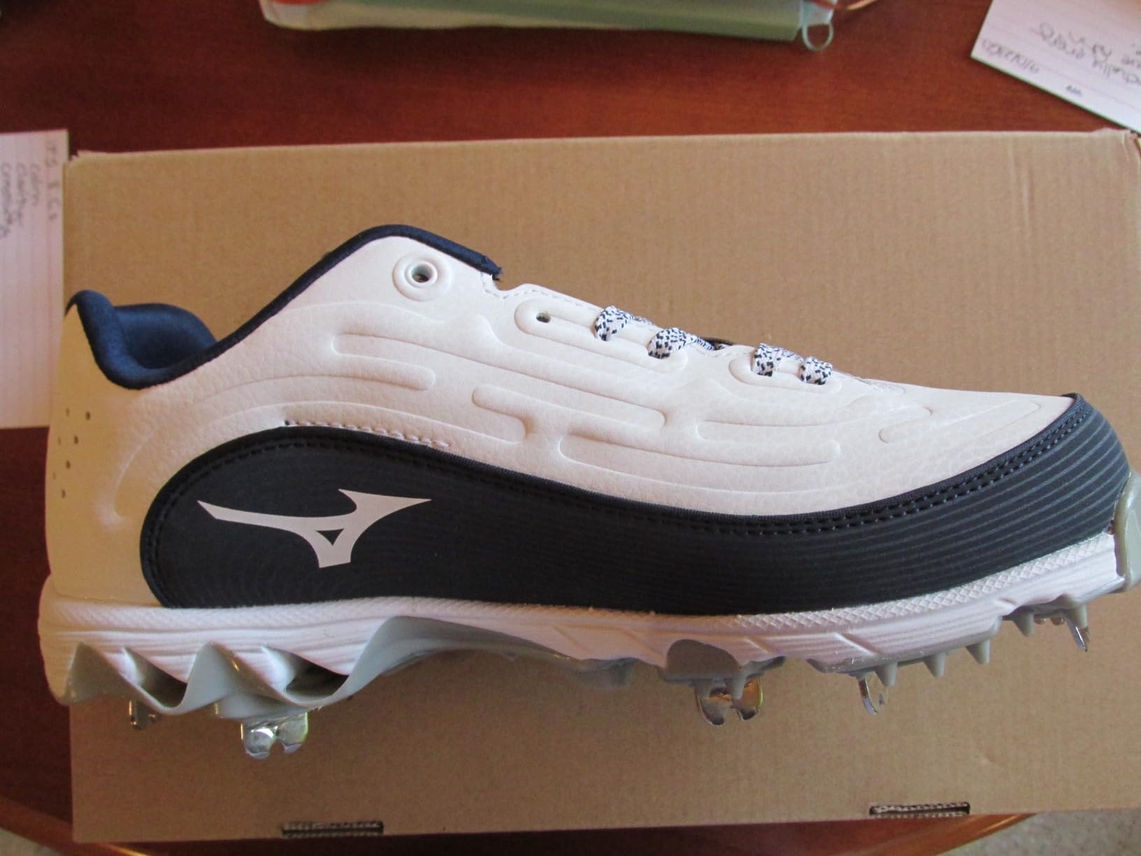 Mizuno Unisex Adult 9-Spike Swift 8 Low Metal Softball Cleats customer photo 1