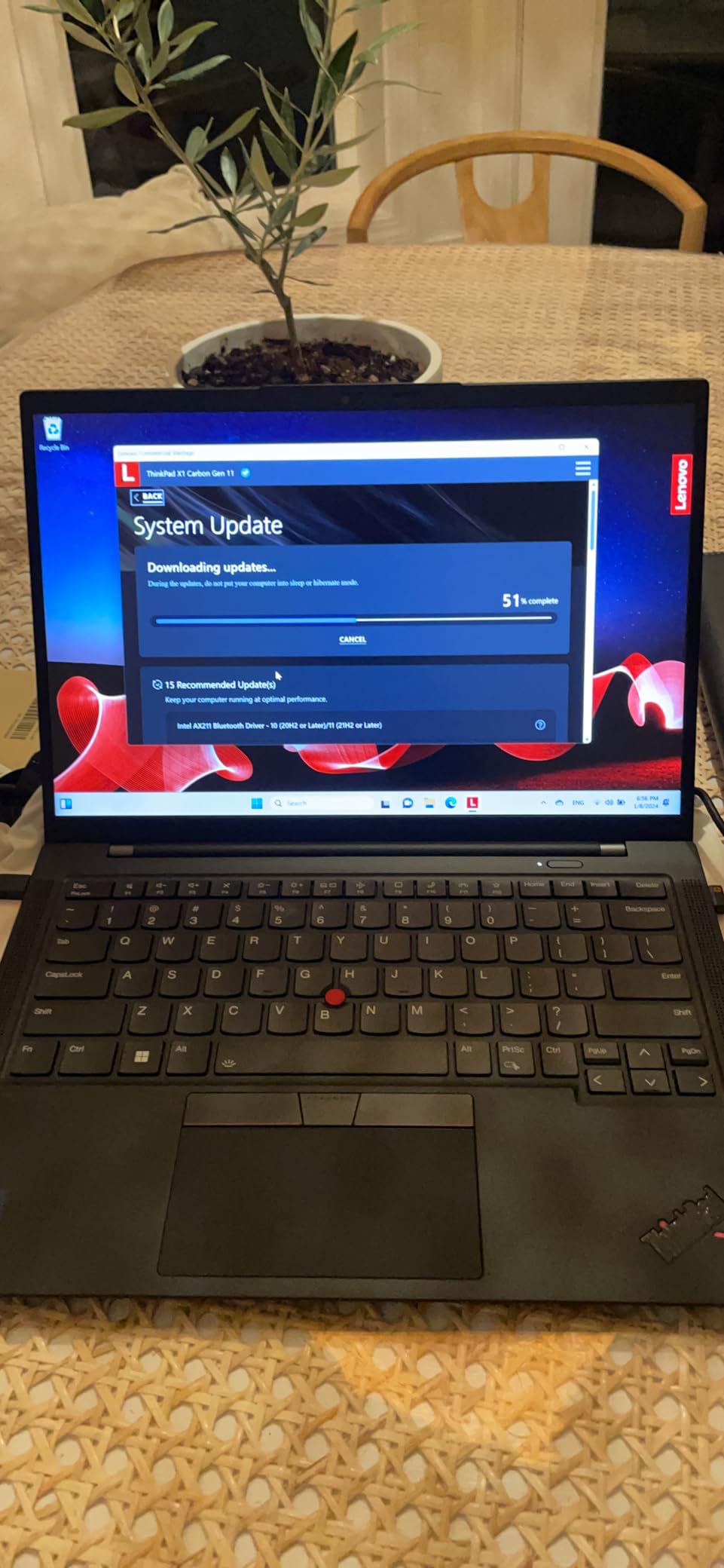 Lenovo Gen 11 ThinkPad X1 Carbon Laptop with Intel Core i7-1365U vPro Processor, 14