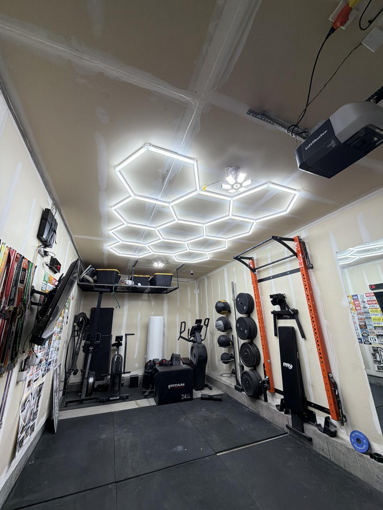 Hexagon Garage Lights: 168W 5 Grids LED Garage Lights - Easy Install 6500K Super Bright Honeycomb Light for Workshop Warehouse Car Detailing Shop Exhibition Hall Gym customer photo 1