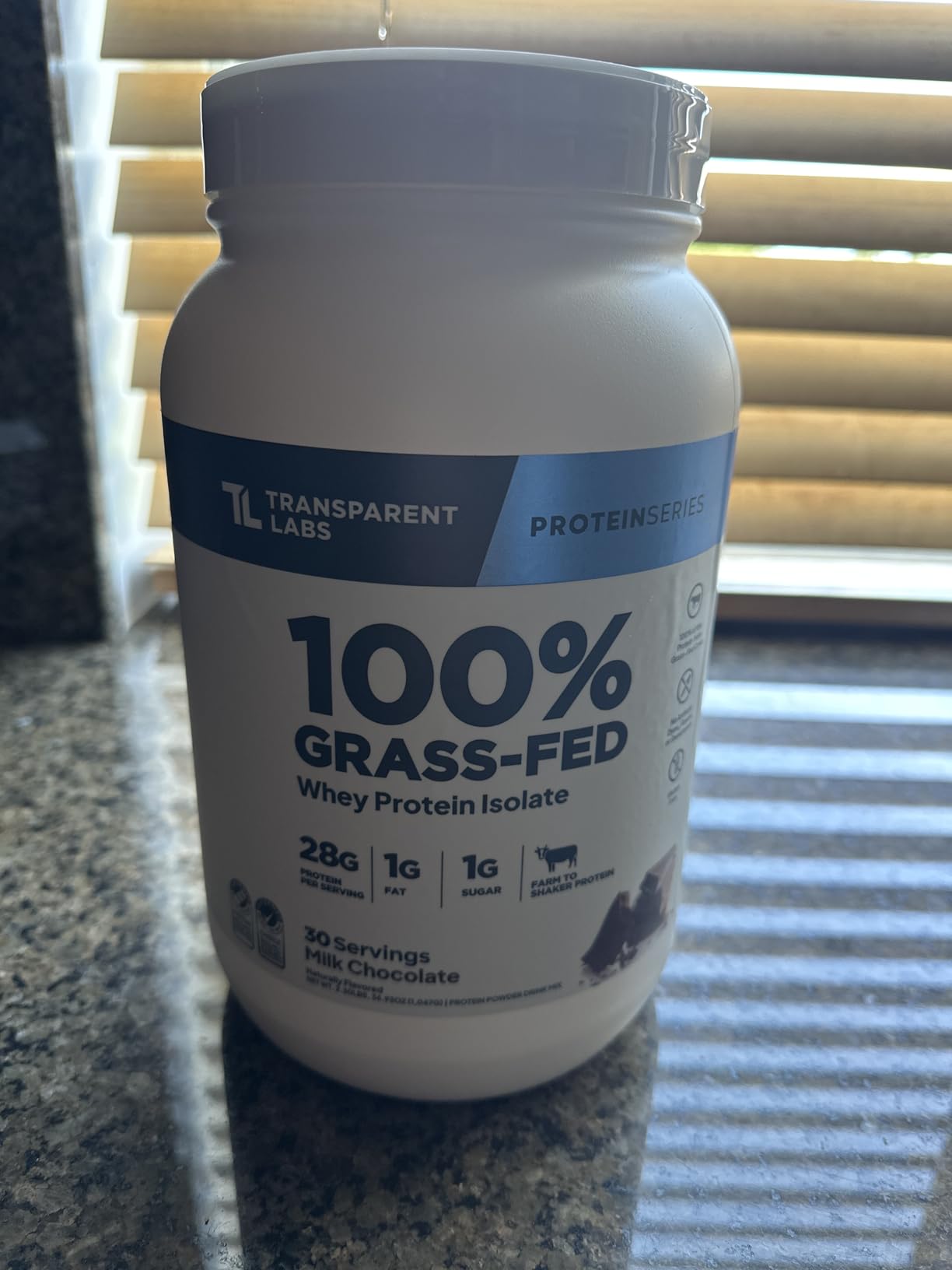 Transparent Labs Grass-Fed Whey Protein Isolate - Naturally Flavored, Gluten Free, 28g of Protein per Serving & 9 Amino Acids - 30 Servings, Milk Chocolate customer photo 1